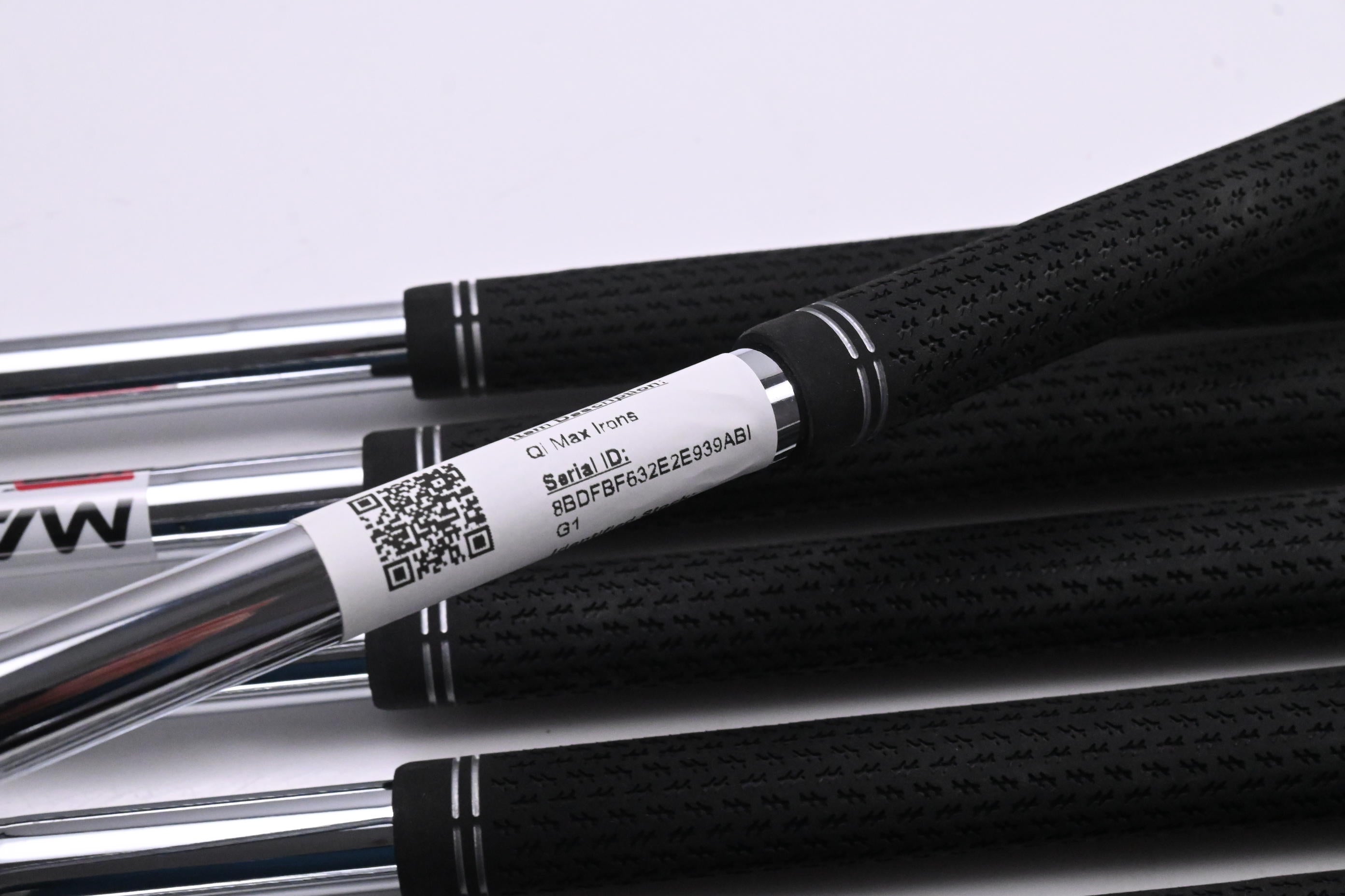 Taylormade Qi Max Irons / 4-PW+AW+SW / Regular Flex KBS Max MT 85 Shafts