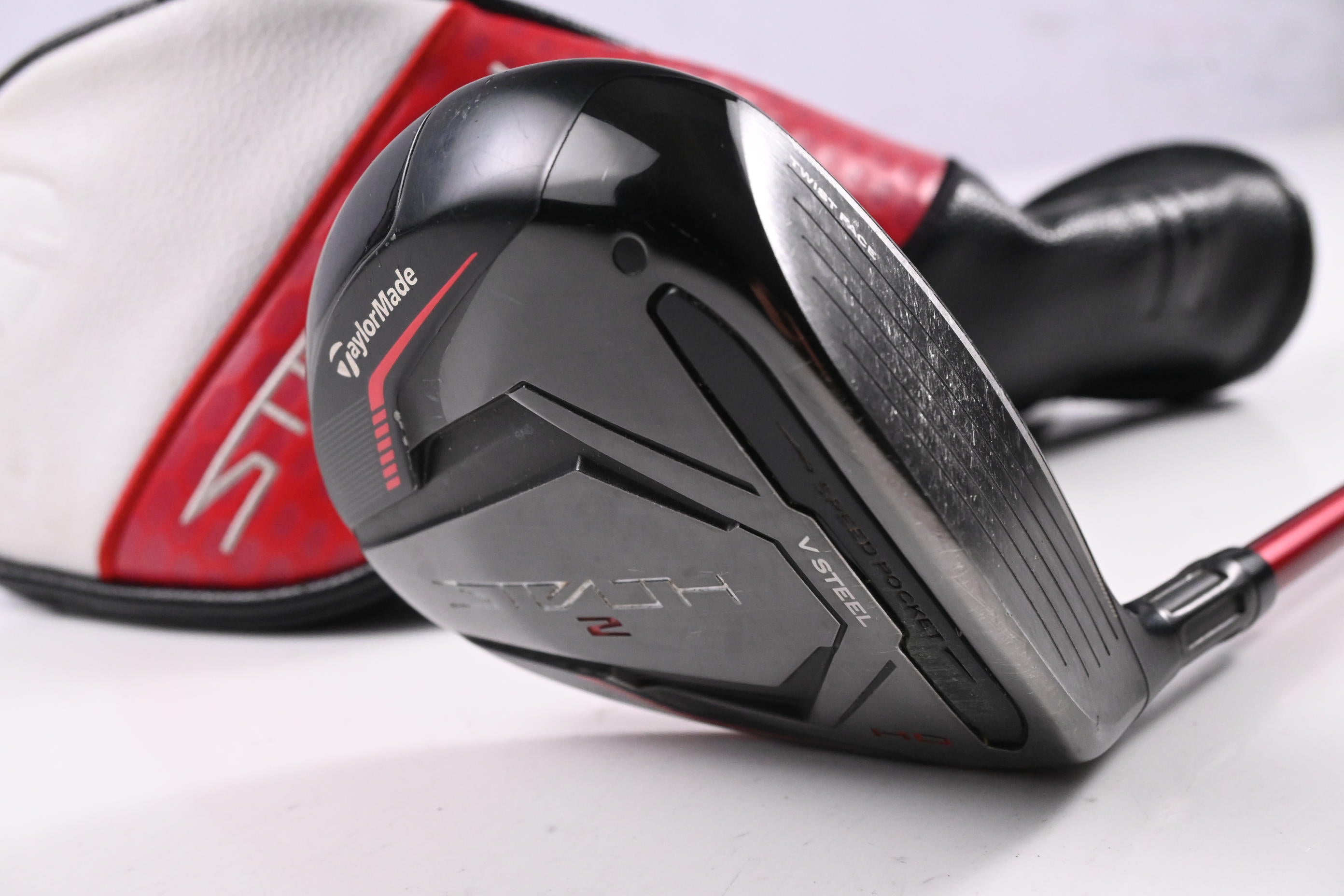 Taylormade Stealth 2 HD #3 Wood / 16 Degree / Regular Flex Speeder NX 50 Shaft