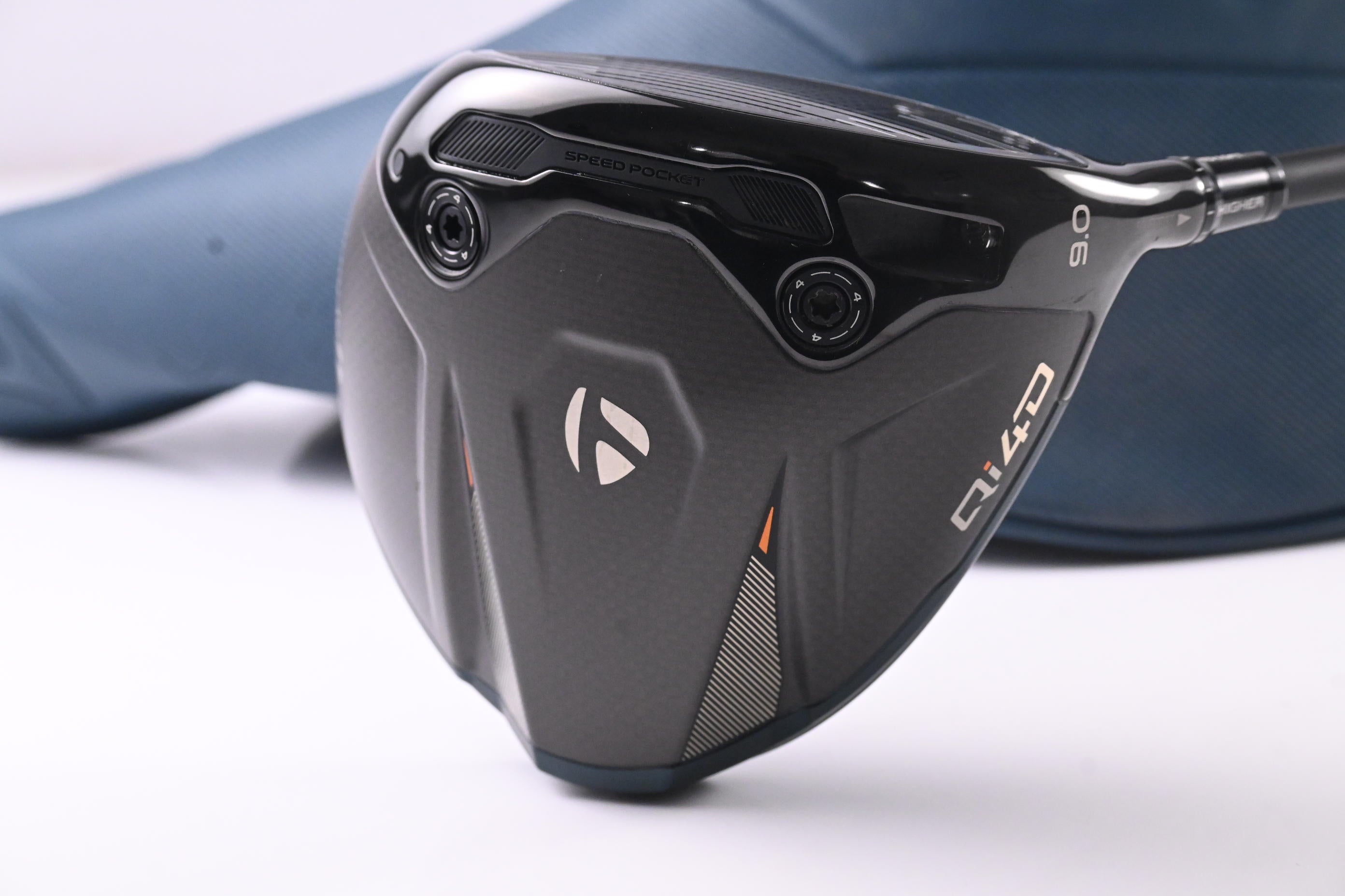 Taylormade Qi4D Driver / 9 Degree / Stiff Flex REAX Blue 50 Shaft
