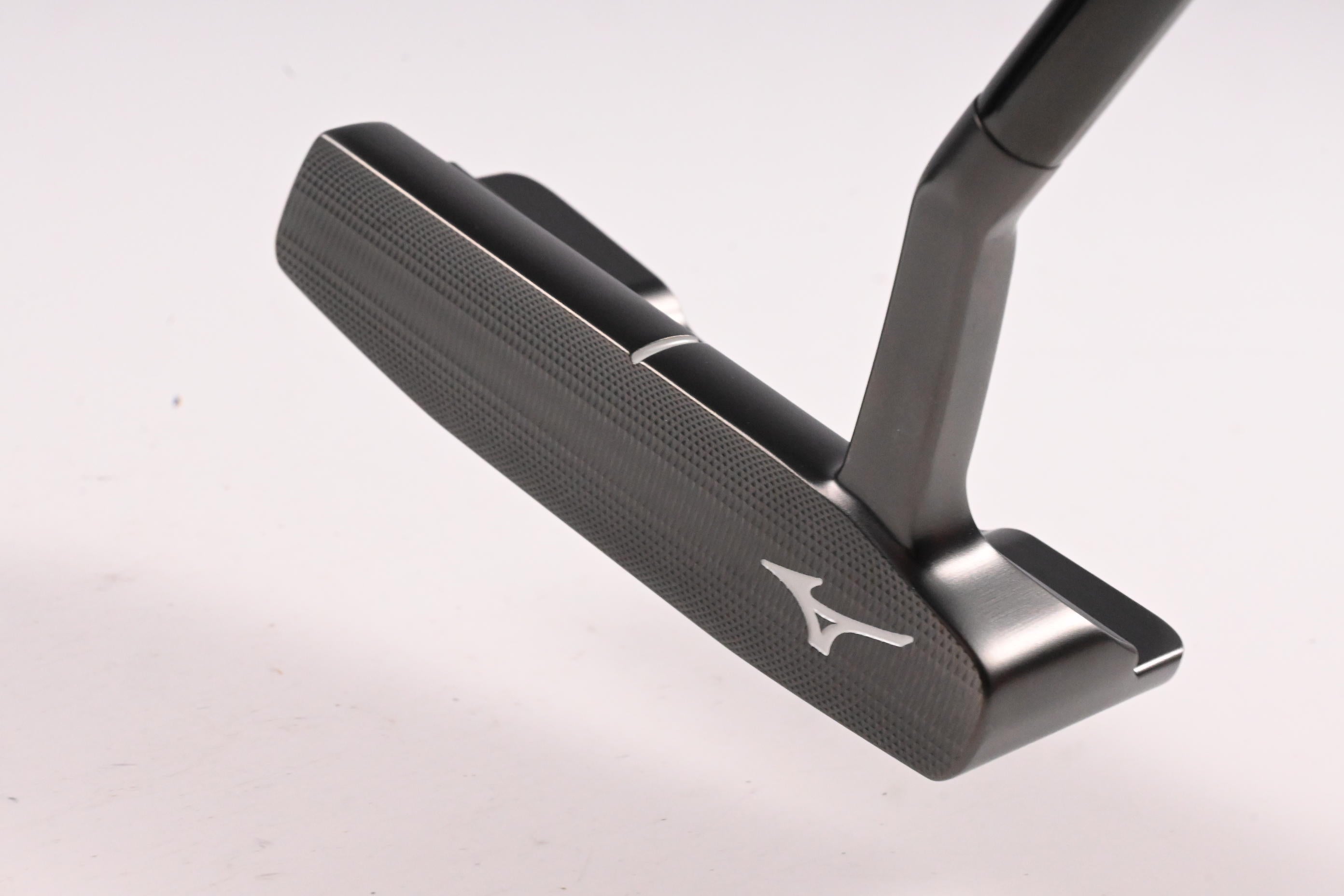 Mizuno M.Craft City Series Osaka Putter / 34 Inch