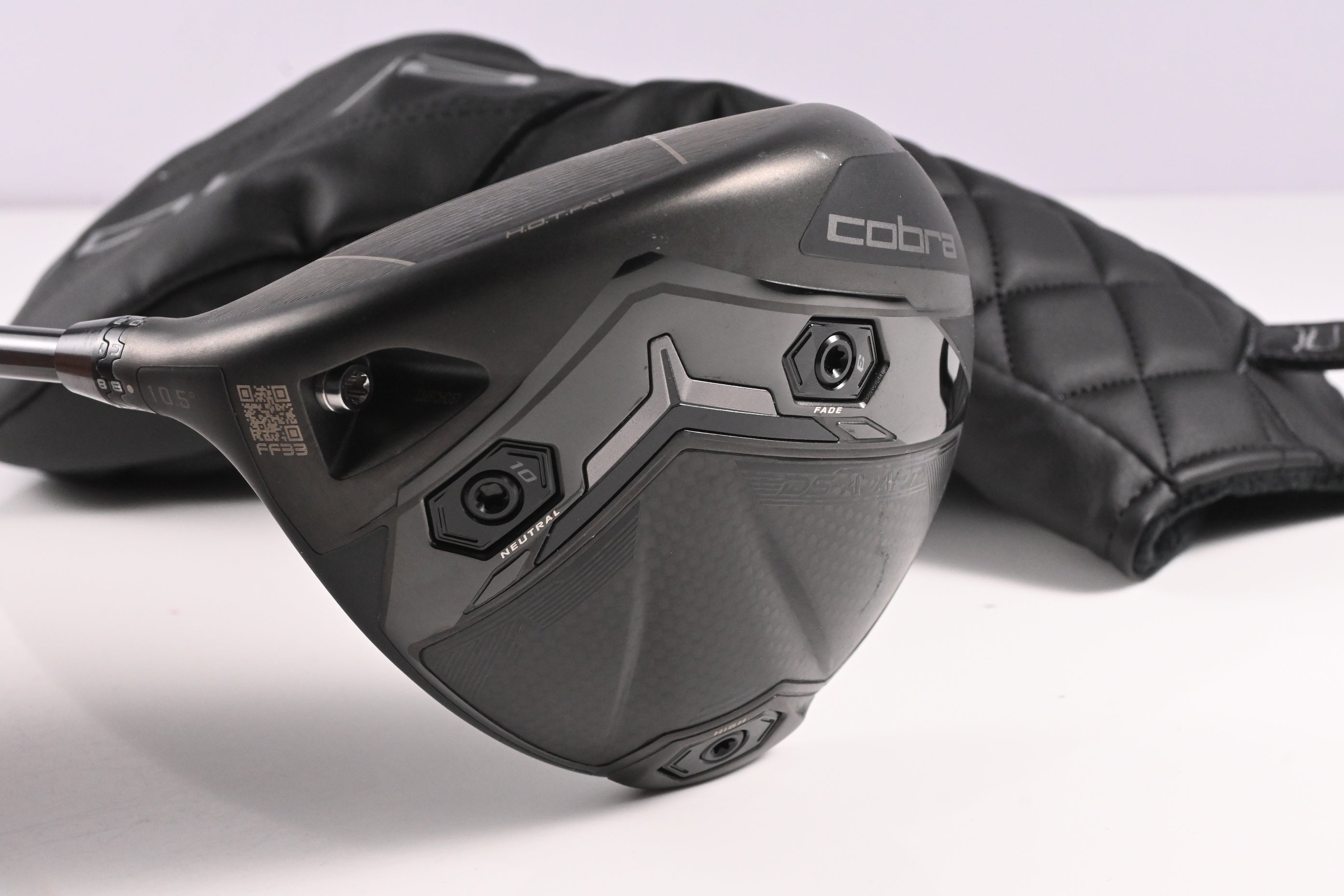 Left Hand Cobra DS-Adapt LS Driver / 10.5 Degree / Stiff Flex Denali Black 60