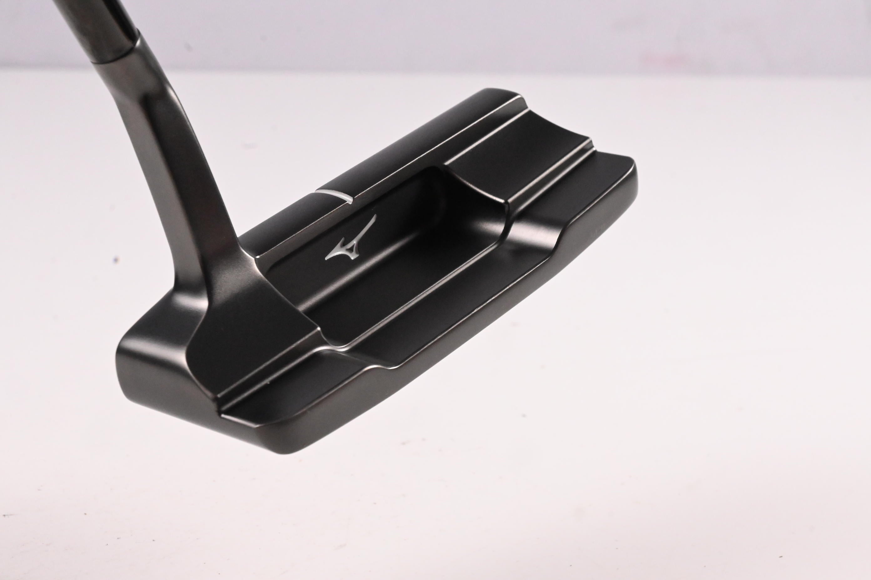 Mizuno M.Craft City Series Osaka Putter / 34 Inch
