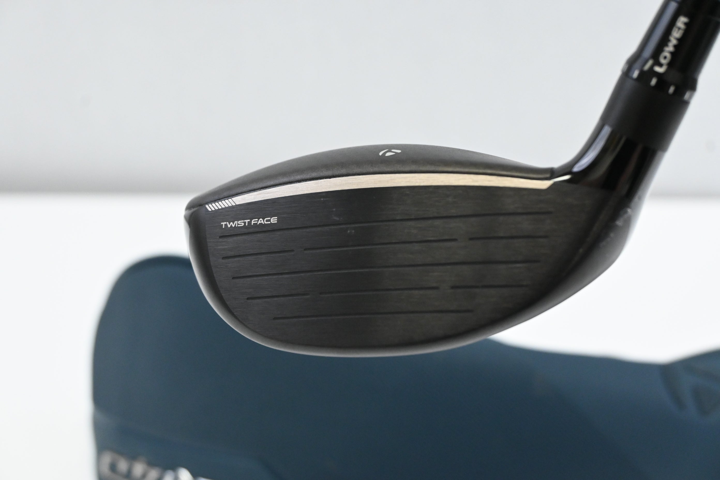 Taylormade Qi4D #5 Wood / 18 Degree / Stiff Flex Taylormade Reax Sliver 65 Shaft