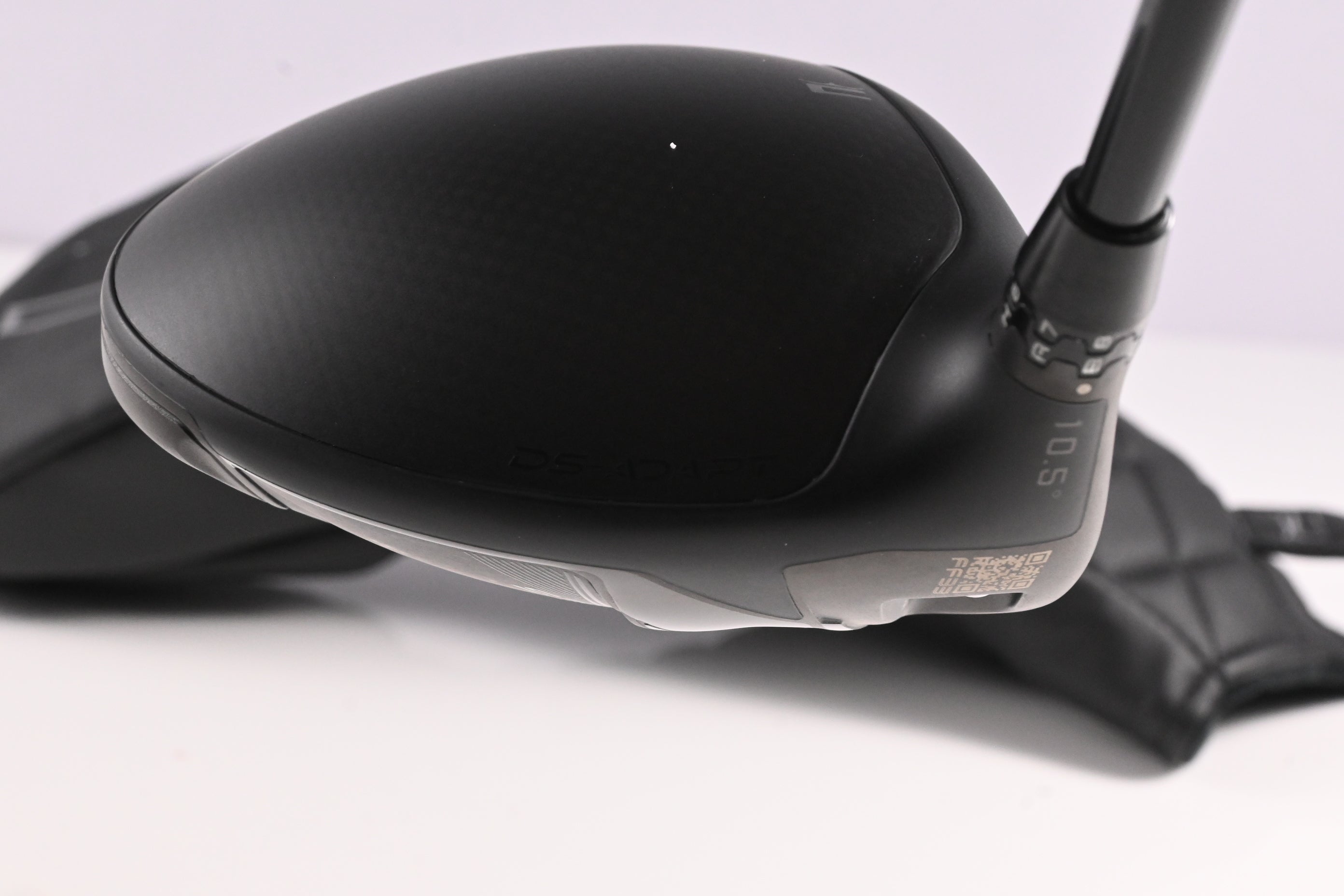 Left Hand Cobra DS-Adapt LS Driver / 10.5 Degree / Stiff Flex Denali Black 60