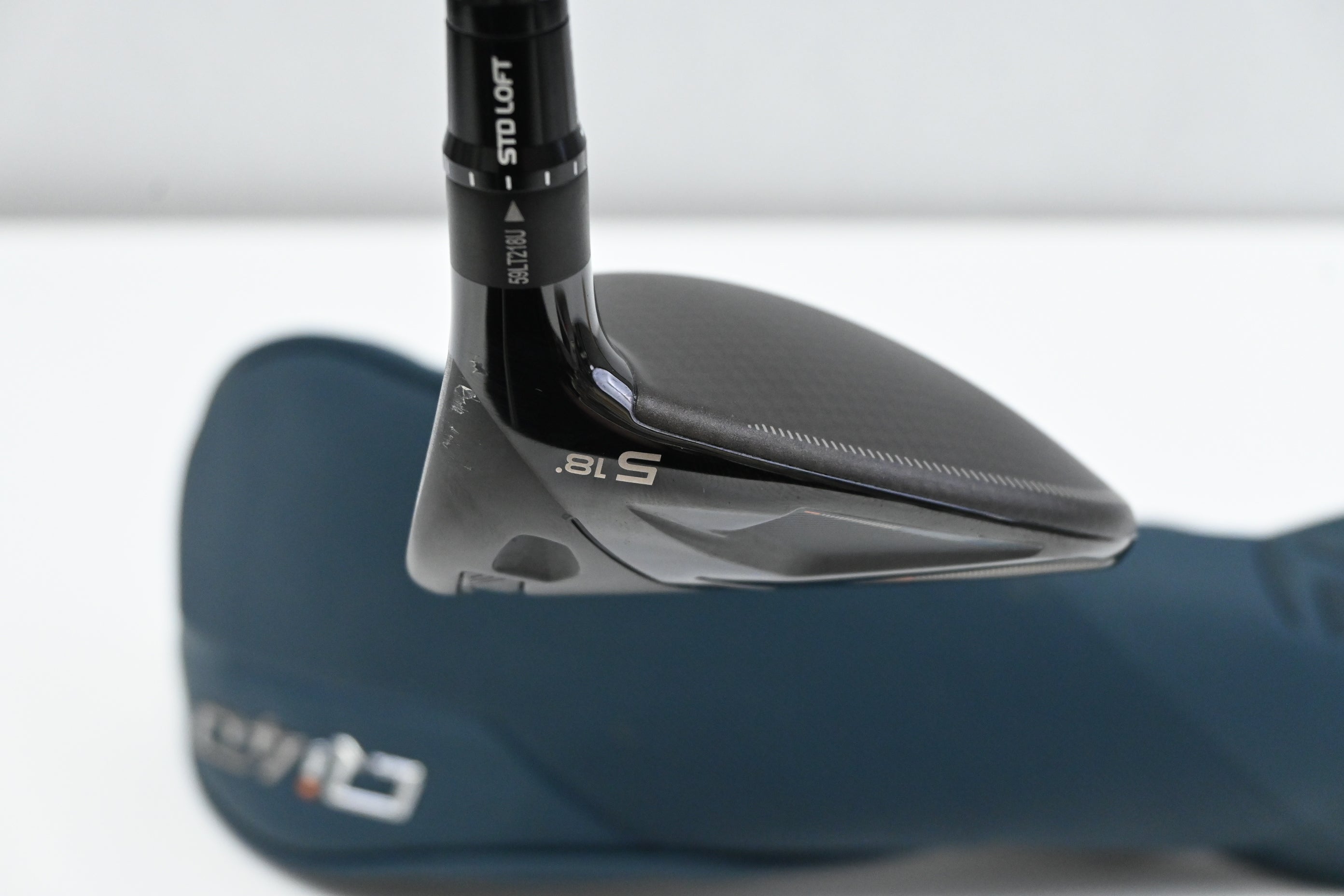 Taylormade Qi4D #5 Wood / 18 Degree / Stiff Flex Taylormade Reax Sliver 65 Shaft