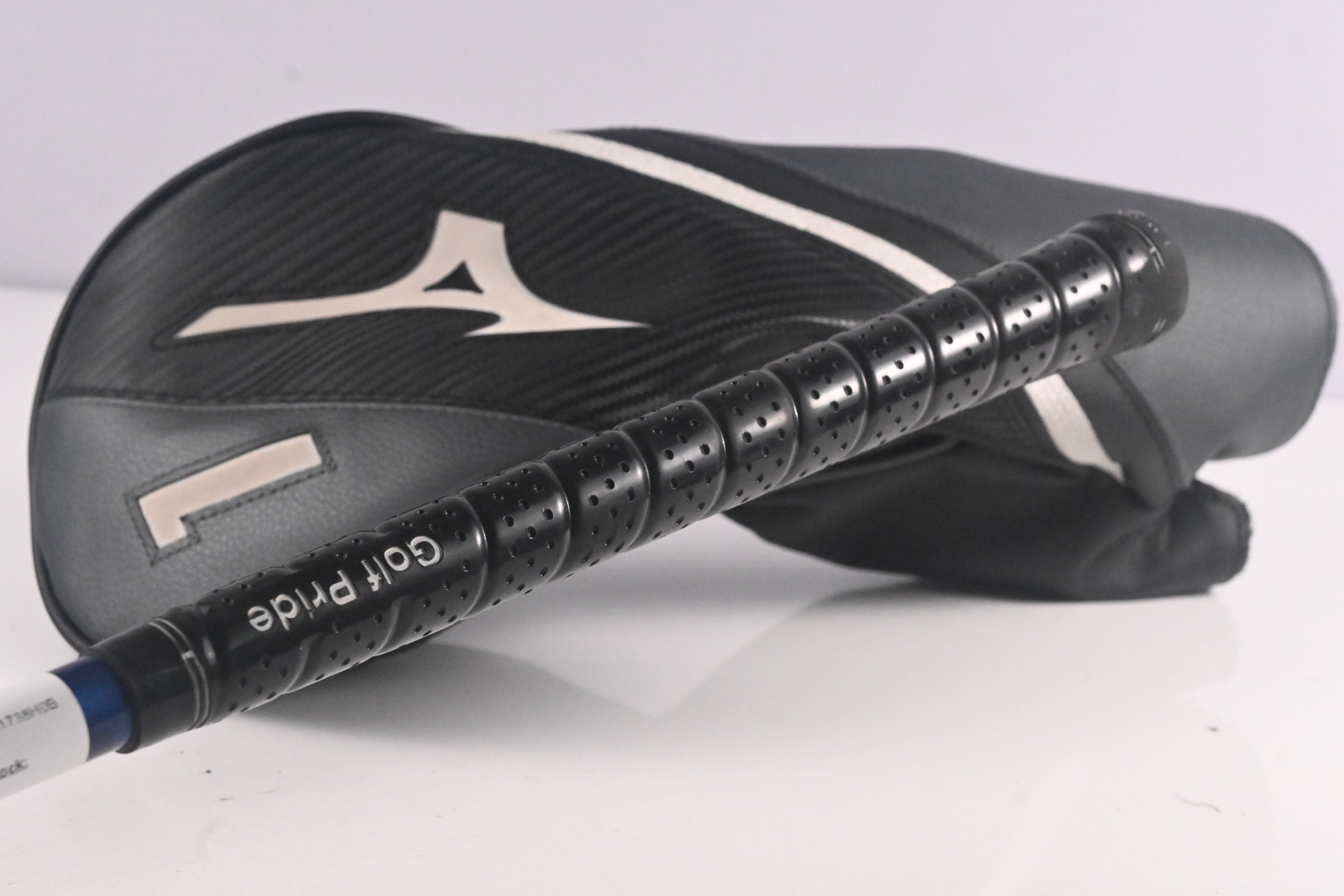 Mizuno ST-X Driver / 10.5 Degree / Regular Flex Evenflow Riptide CB 50 Shaft