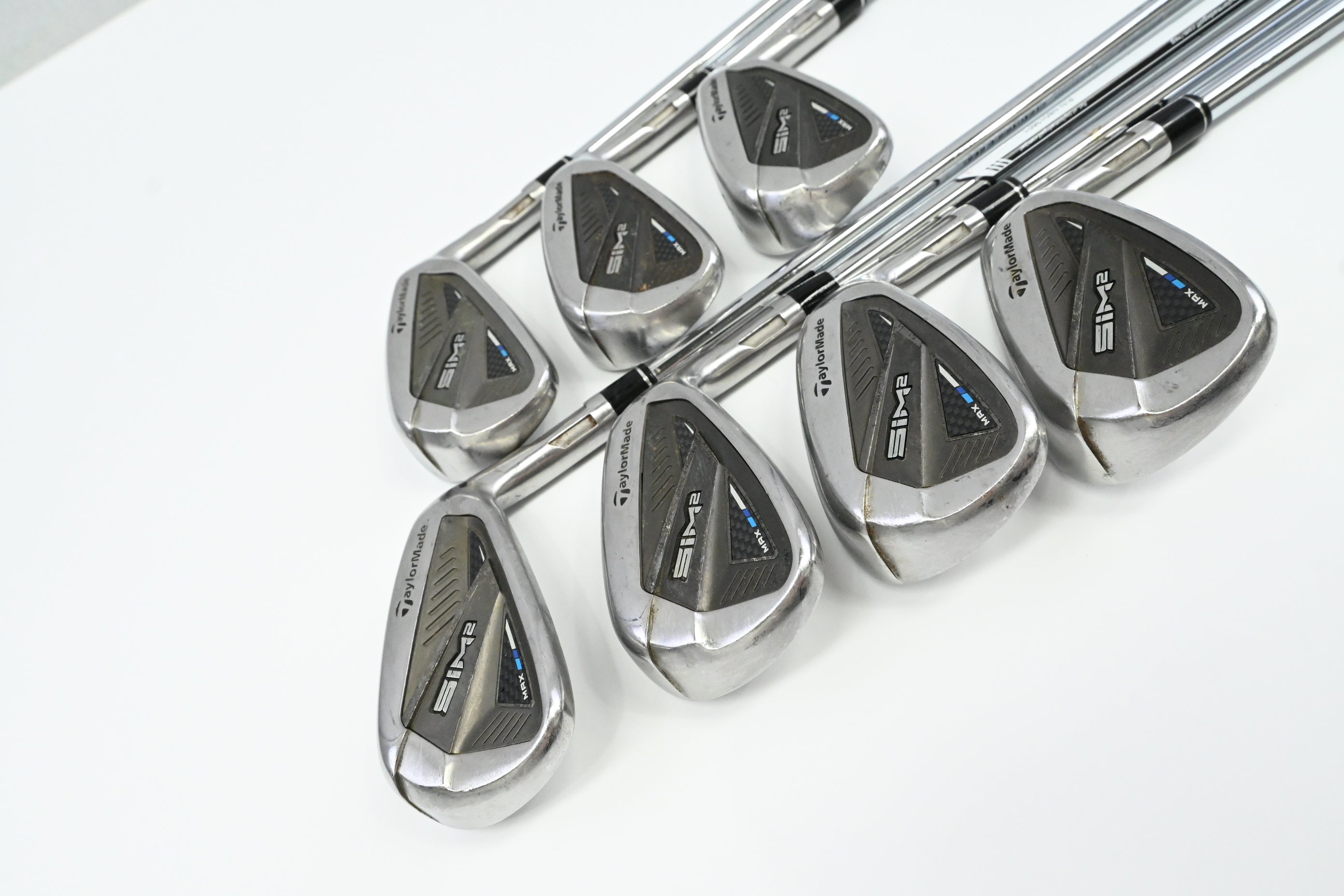 Taylormade SIM2 Max Irons / 4-PW / Regular Flex KBS Max MT 85 Shafts