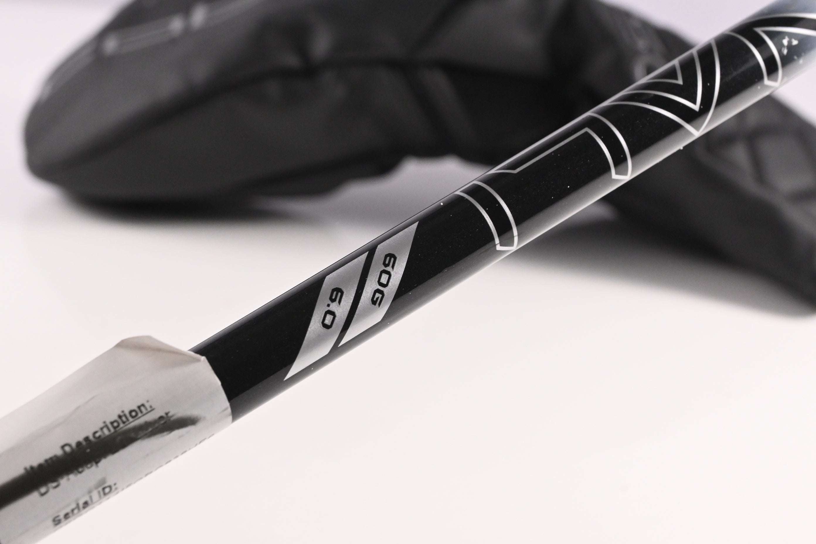 Left Hand Cobra DS-Adapt LS Driver / 10.5 Degree / Stiff Flex Denali Black 60