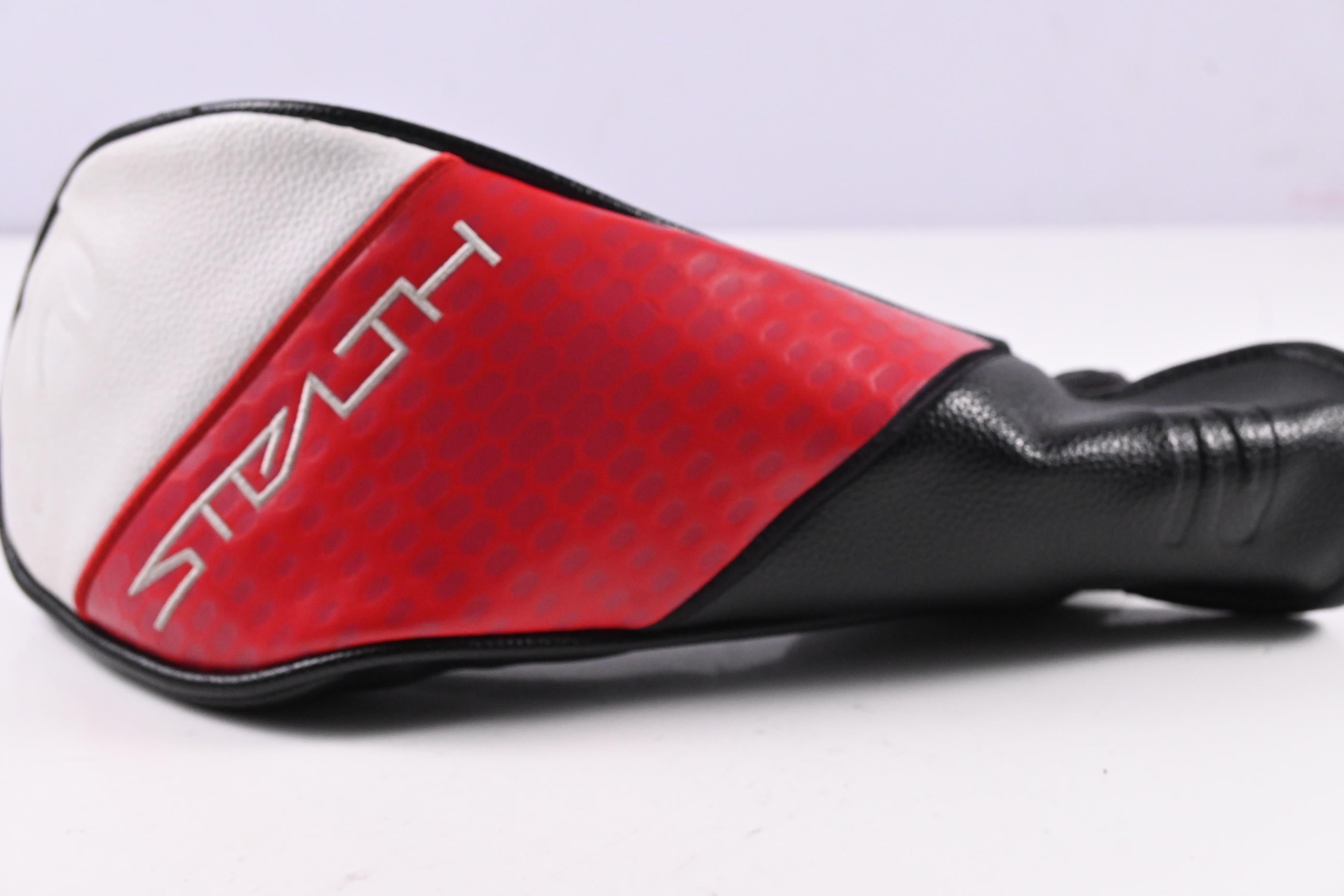 Taylormade Stealth 2 HD #3 Wood / 16 Degree / Regular Flex Speeder NX 50 Shaft