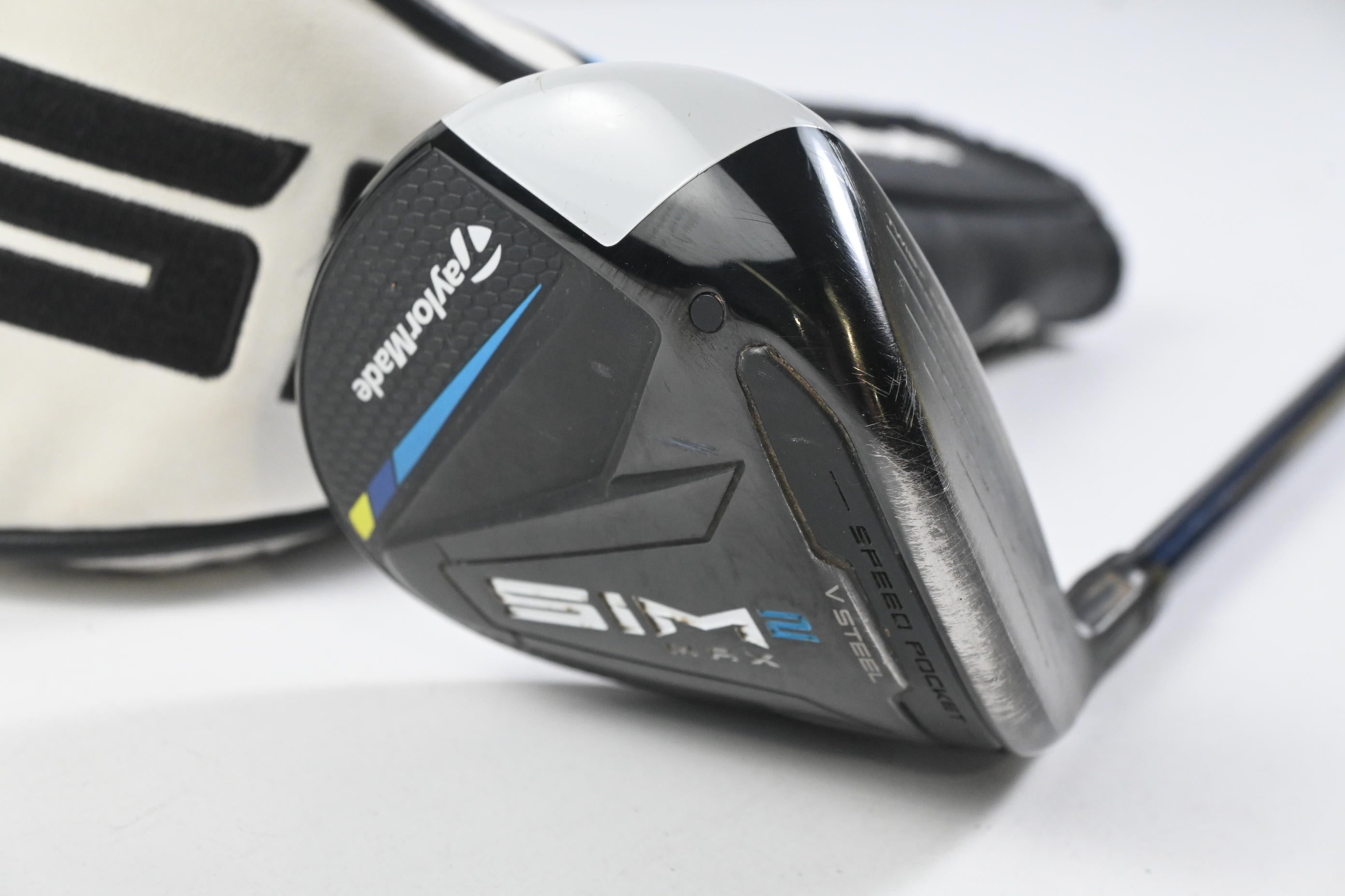 Taylormade SIM2 Max #5 Wood / 18 Degree / Regular Flex Ventus Blue 5 Shaft