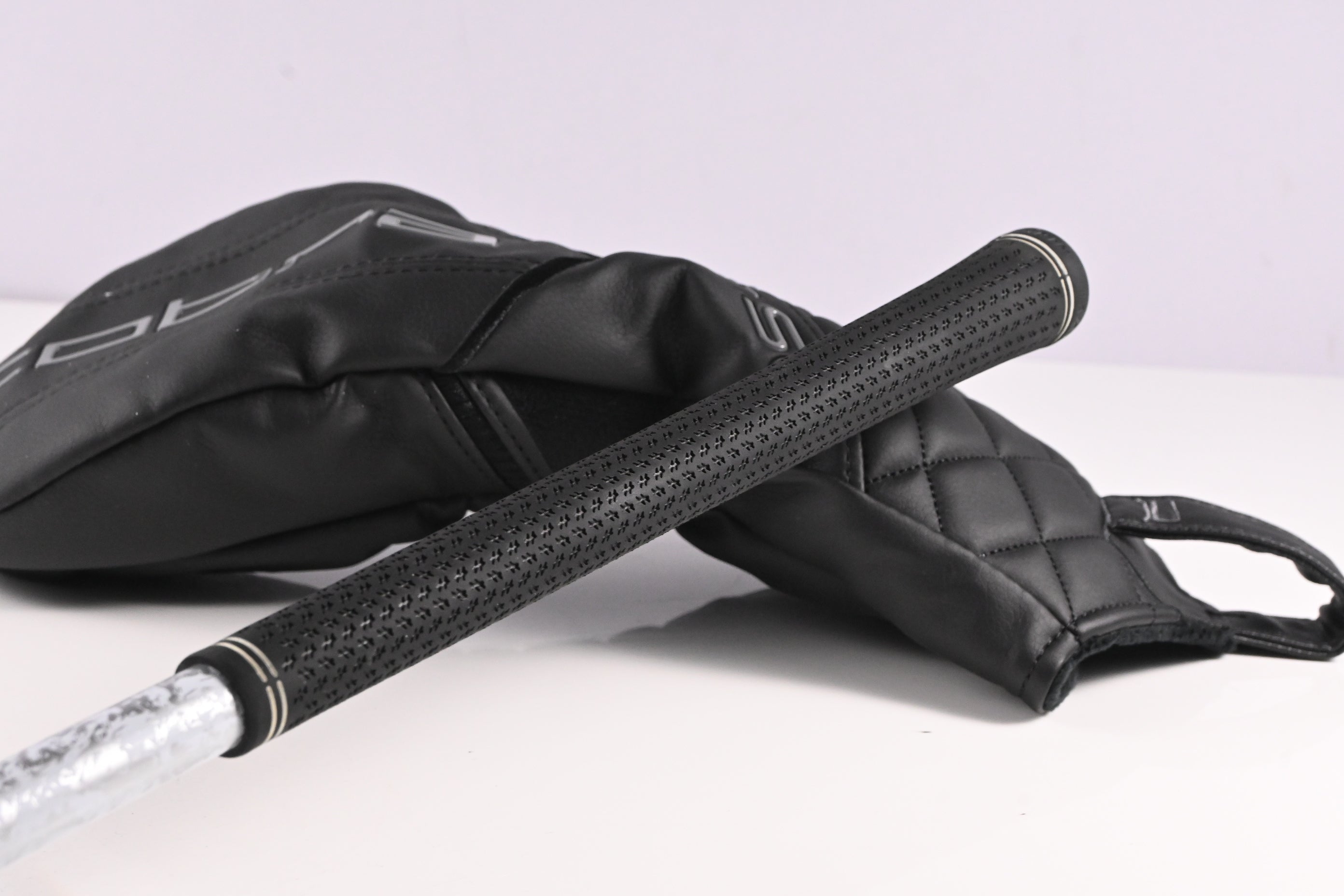 Left Hand Cobra DS-Adapt LS Driver / 10.5 Degree / Stiff Flex Denali Black 60