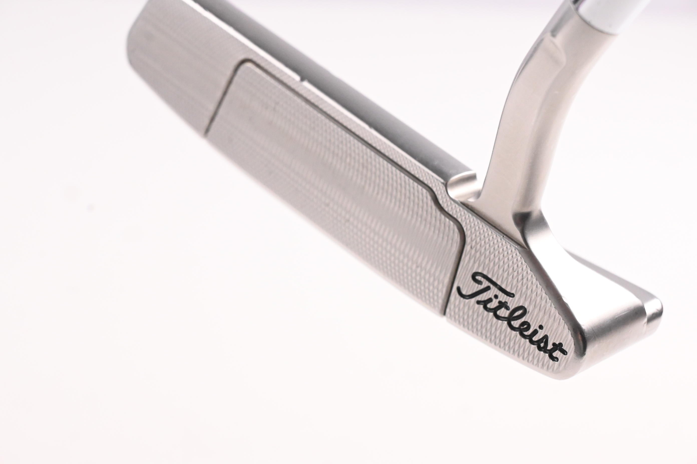 Scotty Cameron Select Newport 2.5 2016 Putter / 33 Inch