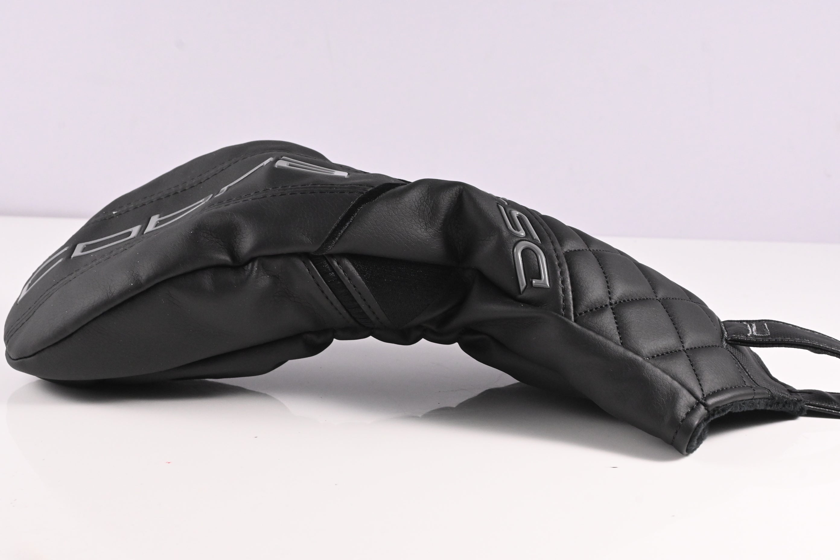 Left Hand Cobra DS-Adapt LS Driver / 10.5 Degree / Stiff Flex Denali Black 60