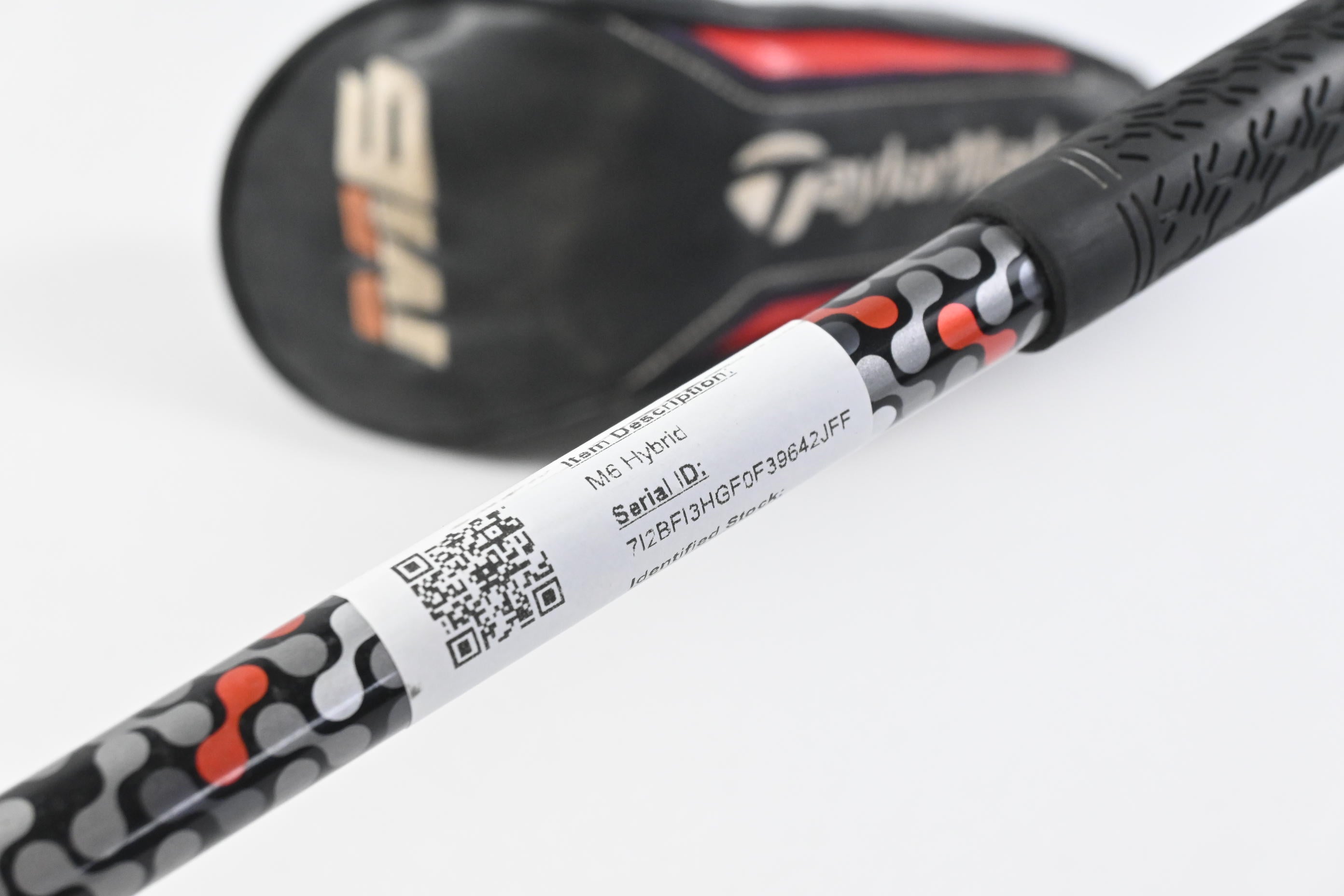 Taylormade M6 #4 Hybrid / 22 Degree / Regular Flex Fujikura Atmos Orange 6 Shaft