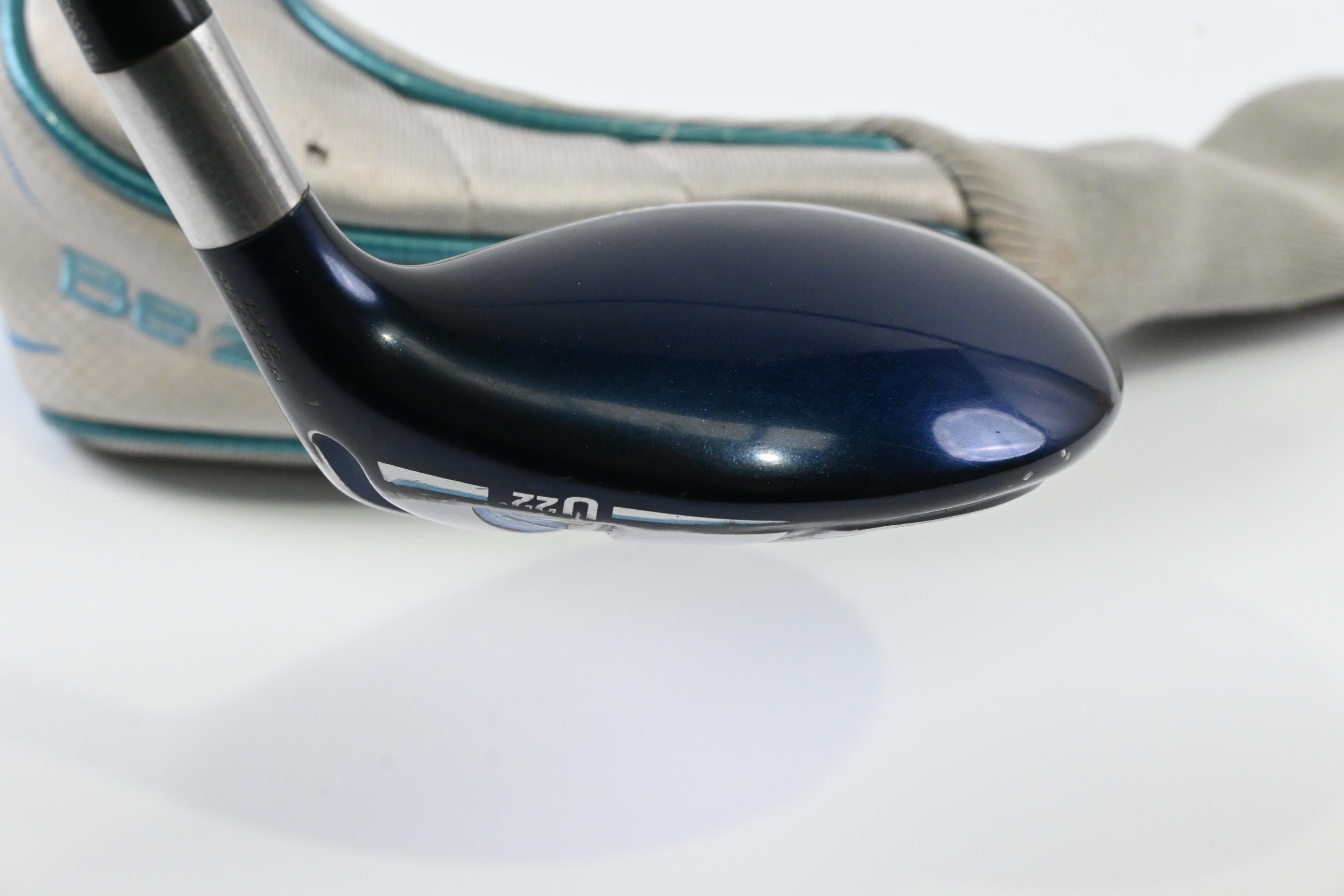 Ladies Honma Bezeal #4 Hybrid / 22 Degree / Ladies Flex Vizard 43 Shaft