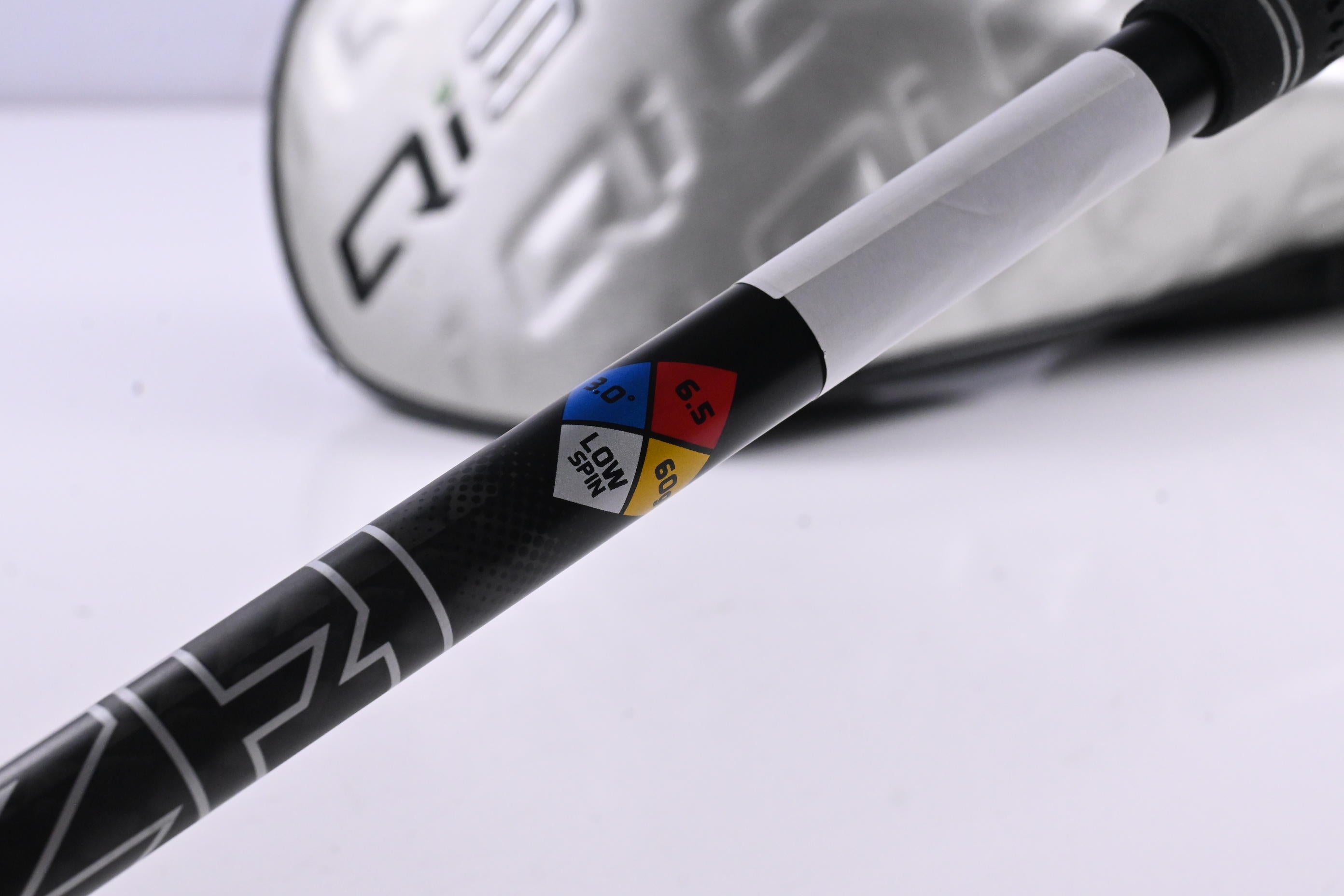 Taylormade Qi35 Driver / 9 Degree / X-Flex HZRDUS Black 60 Shaft