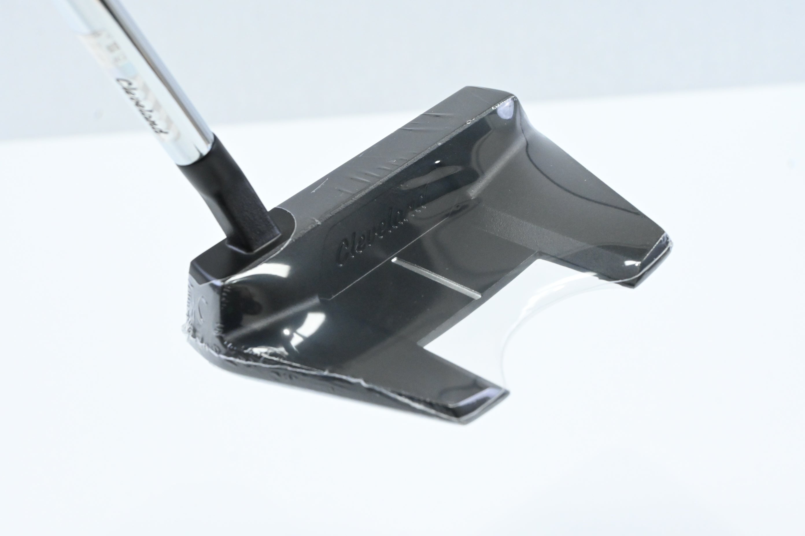 Cleveland HB Soft 2 Black Satin 11 Putter / 35 Inch