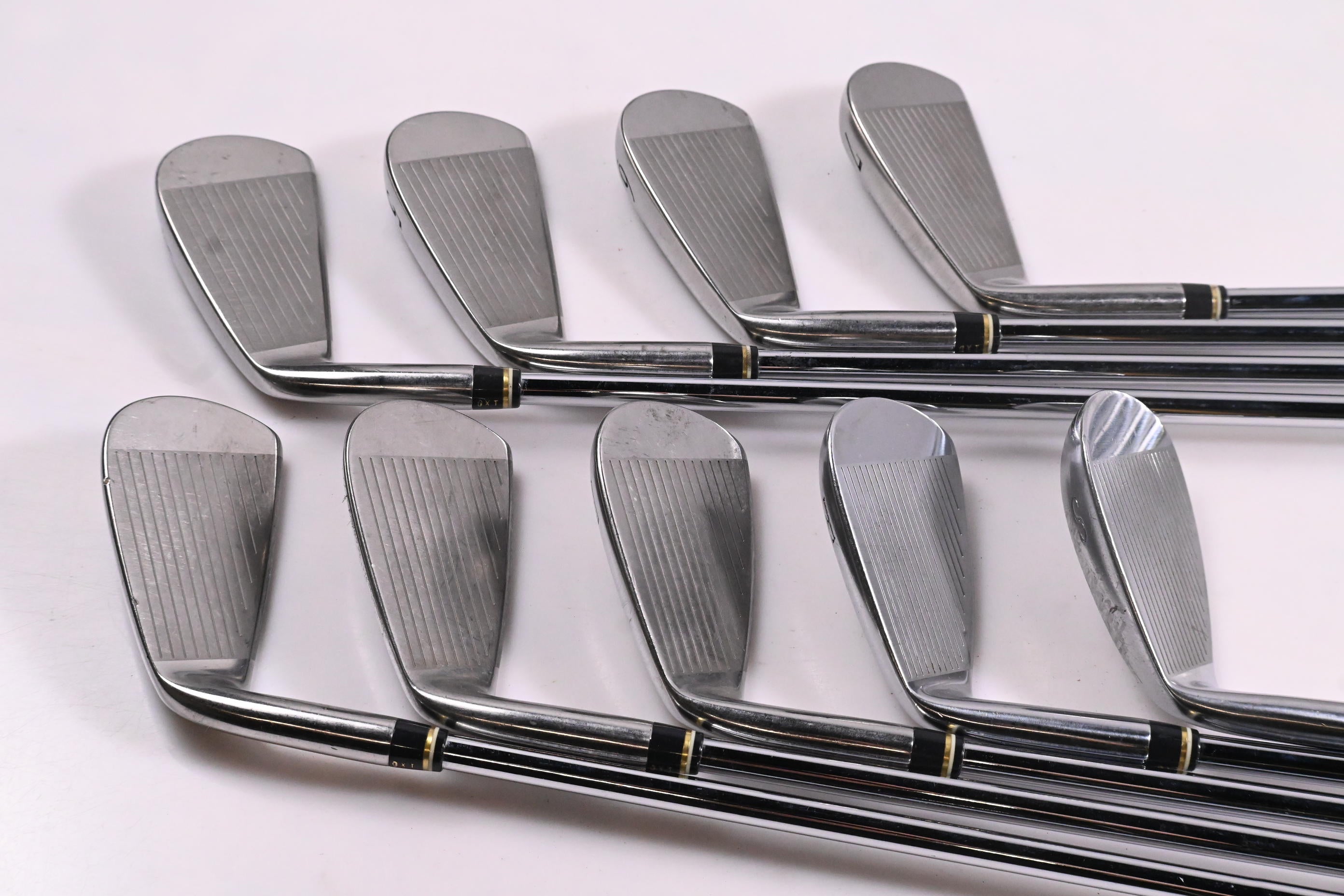 Mizuno E-10 Irons / 4-PW+GW+SW / Regular Flex Mizuno Shafts