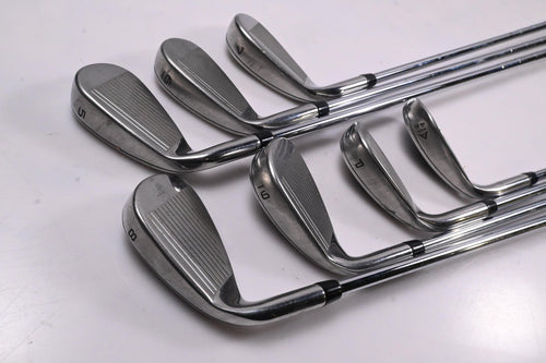 Callaway Rogue ST Max OS Irons / 5-PW+GW / Regular Flex Elevate MPH 85 Shafts