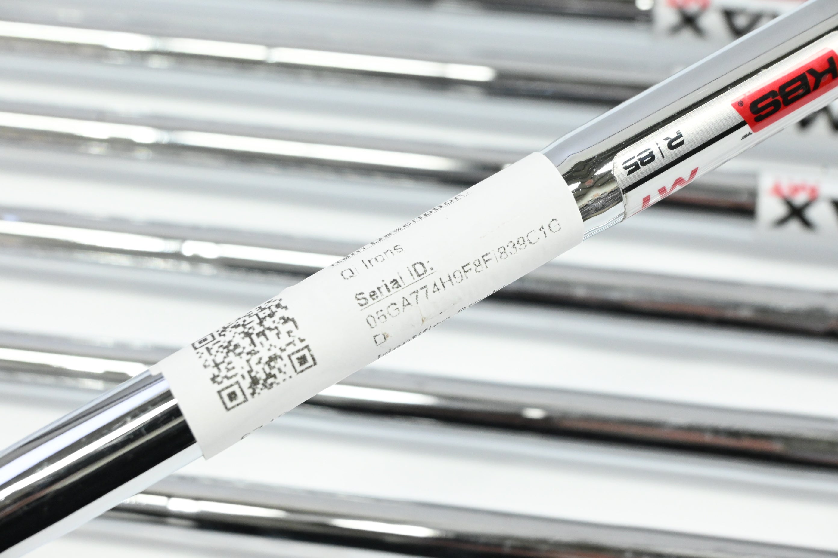 Taylormade Qi Irons / 4-PW+SW / Regular Flex KBS Max MT Shafts