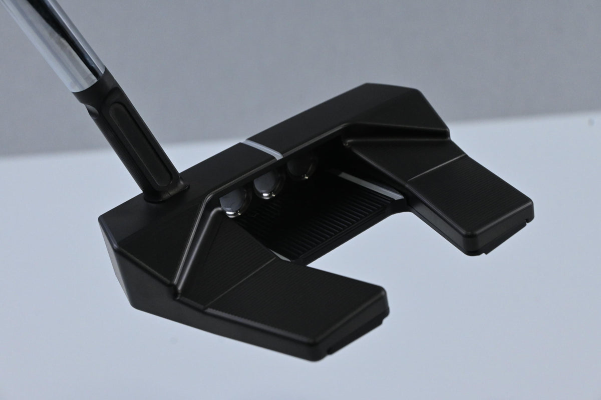 Scotty Cameron Phantom Black 5.5 Putters / 34 Inch