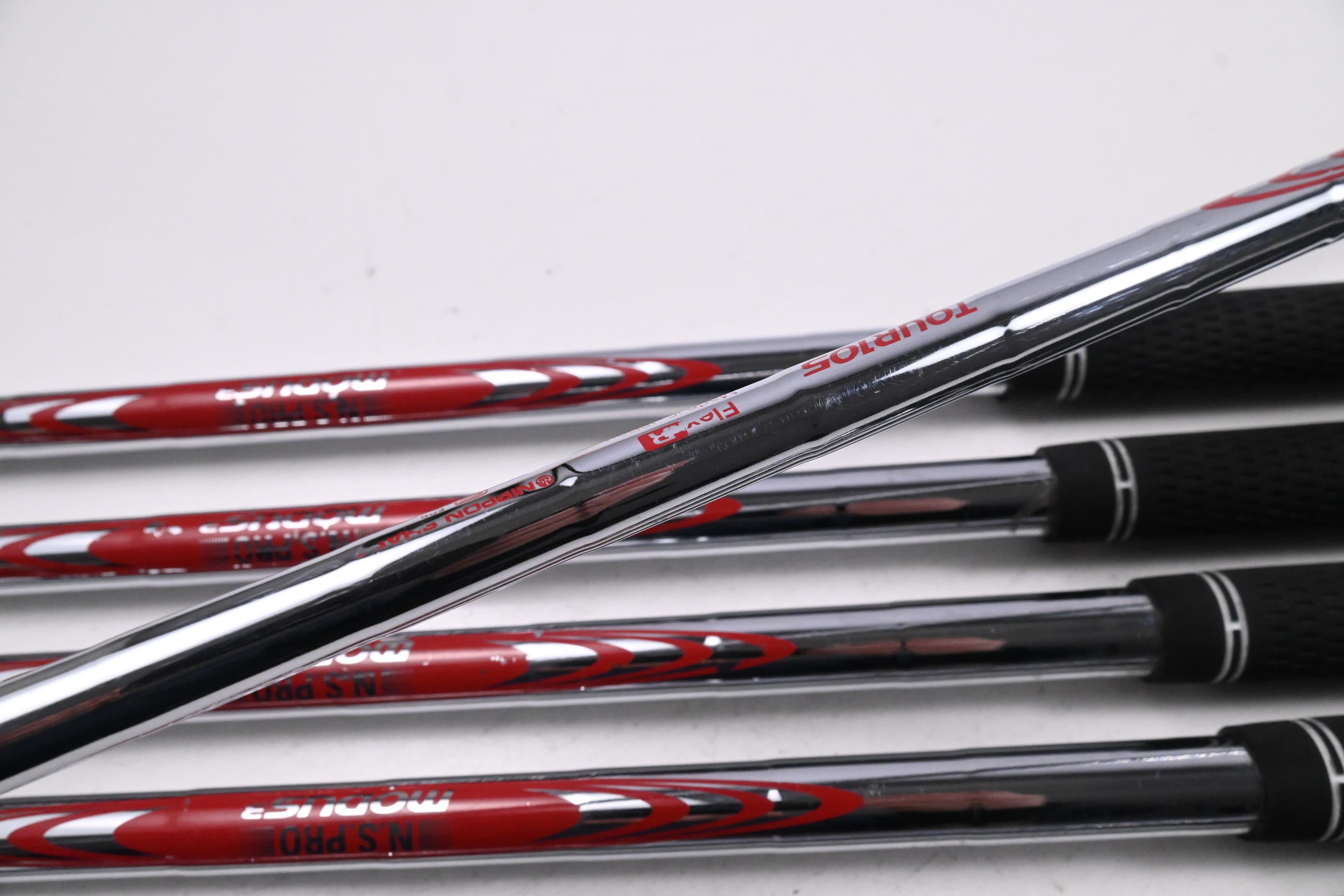 Srixon ZXi4 Irons / 6-PW+AW / Regular Flex NS Pro Modus 3 Tour 105 Shafts
