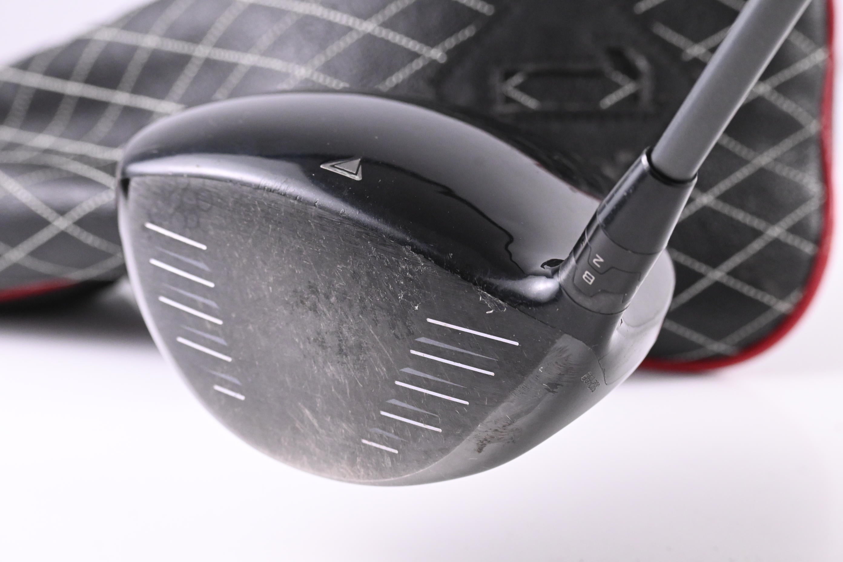 Titleist 915 D3 Driver / 9.5 Degree / Regular Flex HZRDUS Smoke Black 60 Shaft