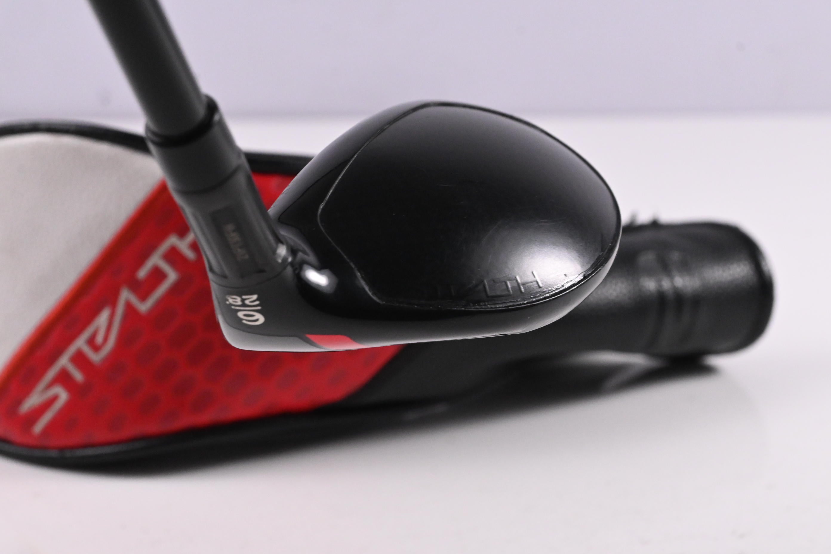 Taylormade Stealth #6 Hybrid / 28 Degree / Senior Flex Fujikura Ventus Red 5