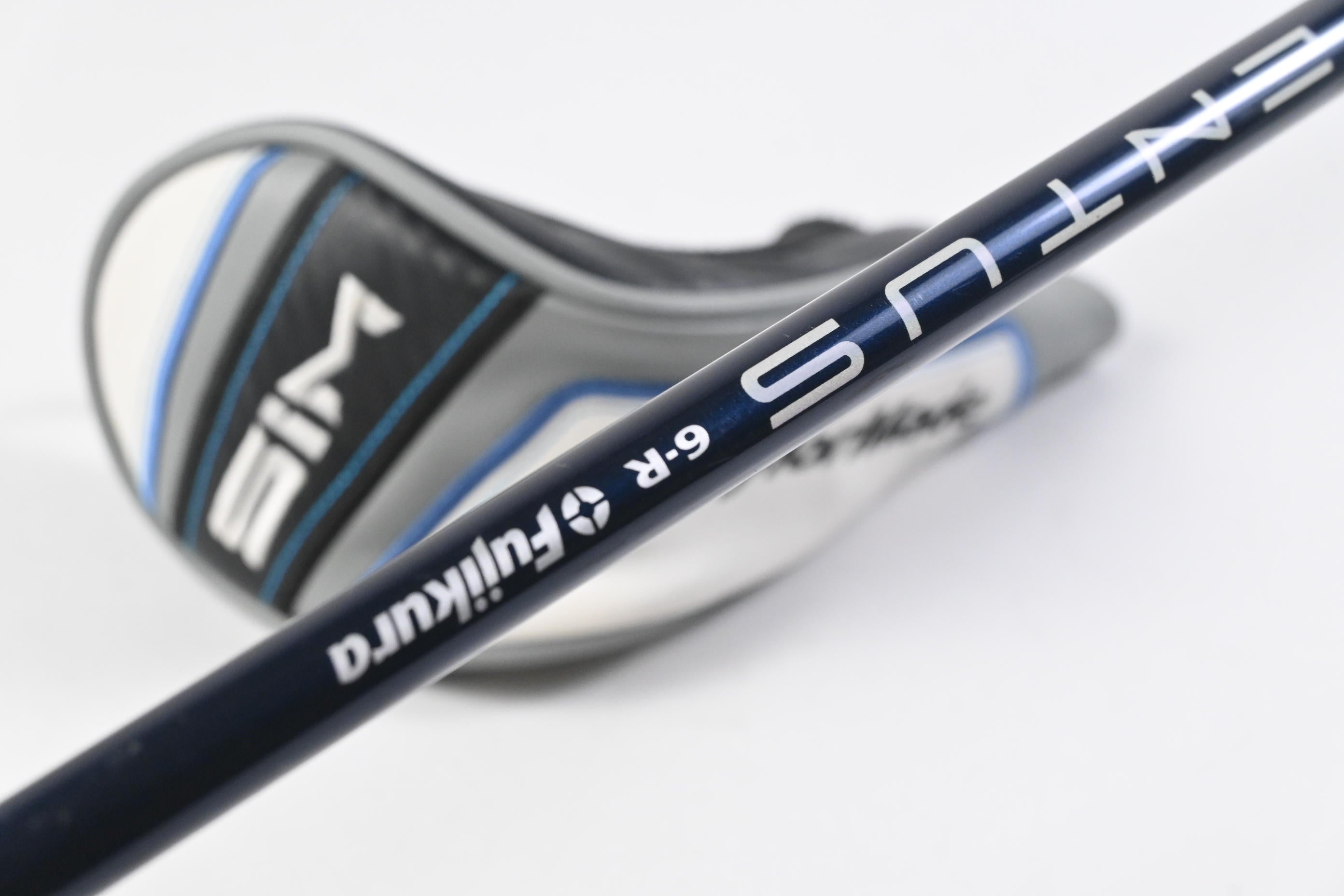 Taylormade SIM Max #4 Hybrid / 22 Degree / Regular Flex Fujkura Ventus Blue 6