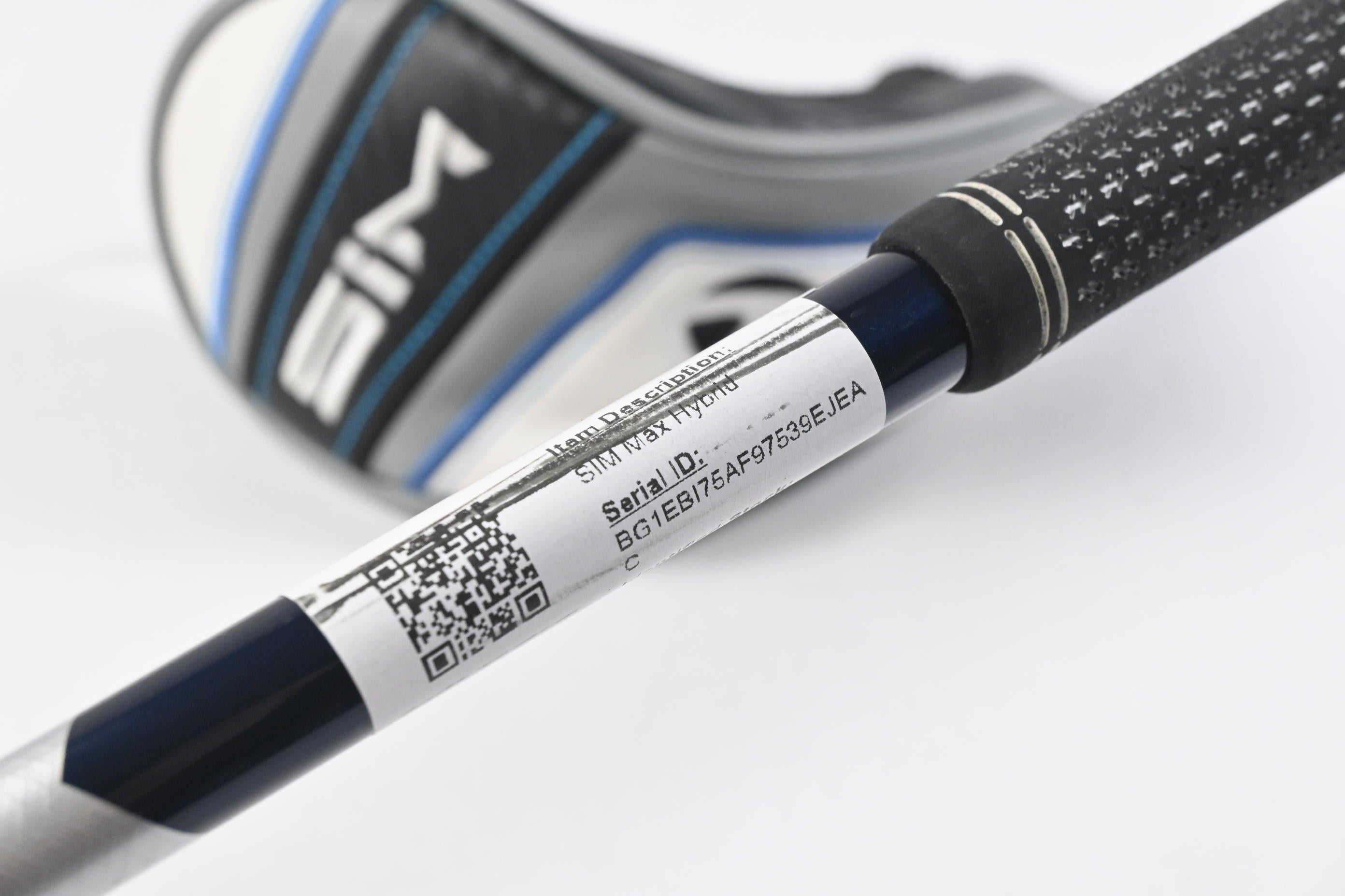 Taylormade SIM Max #4 Hybrid / 22 Degree / Regular Flex Fujkura Ventus Blue 6