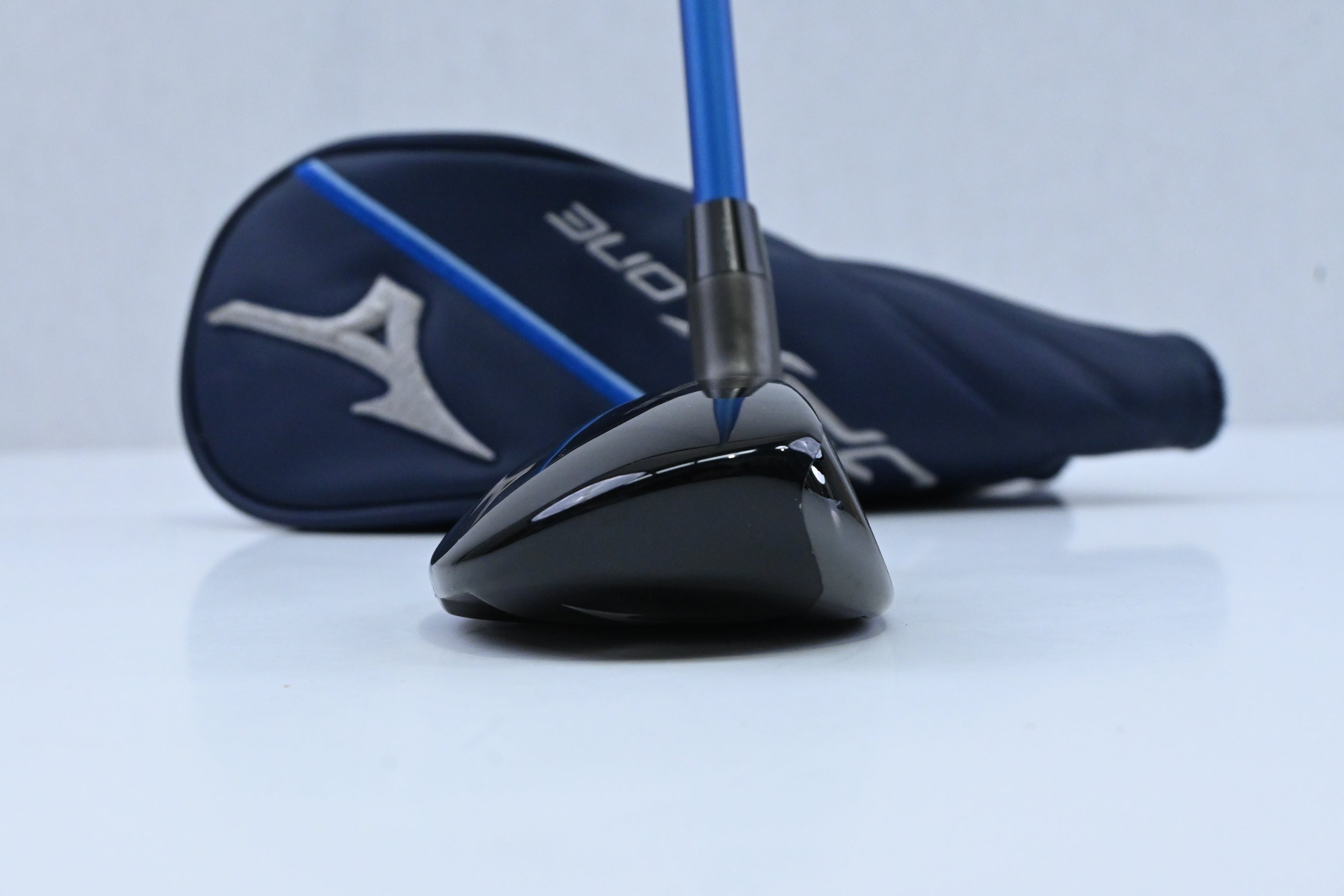 Mizuno JPX One #4 Hybrid / 22 Degree / Regular Flex Denali Frost Blue 70 Shaft