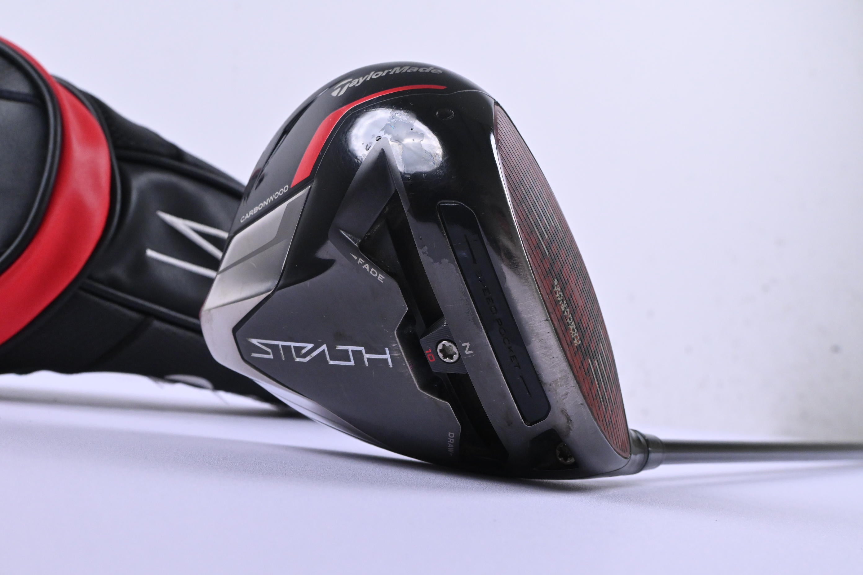 Taylormade Stealth Plus Driver / 10.5 Degree / X-Flex Fujikura HZRDUS RDX Smoke