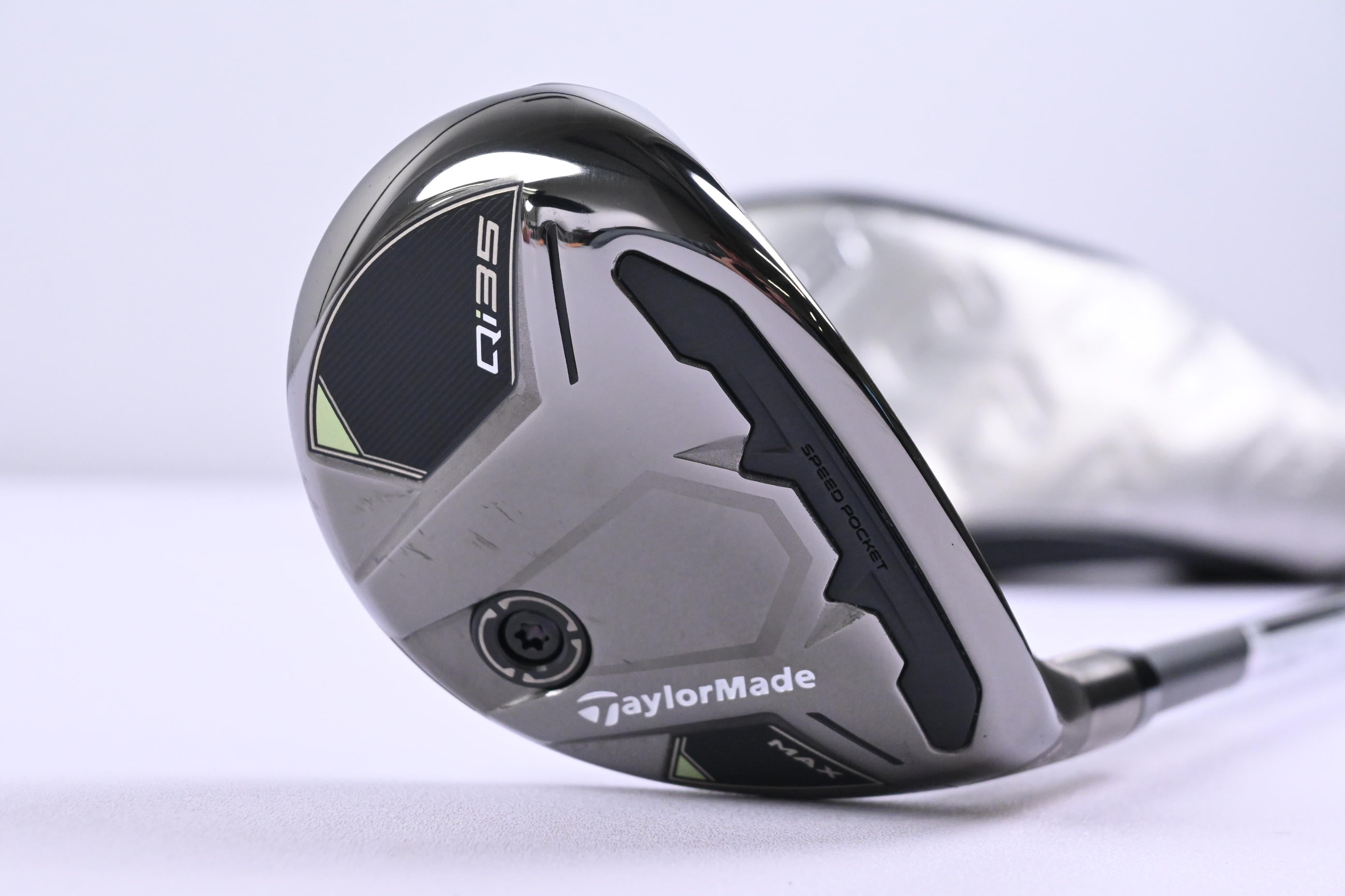 Taylormade Qi35 Max #4 Hybrid / 23 Degree / Regular Flex Fujikura Air Speeder 50
