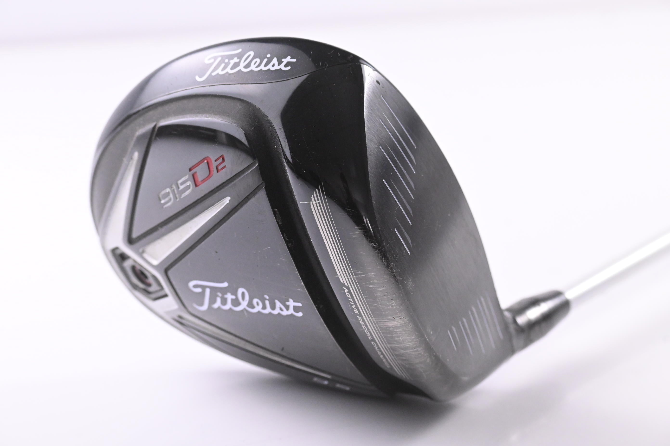 Titleist 915 D2 Driver / 9.5 Degree / Stiff Flex Aldila Rogue 95 MSI Black 70