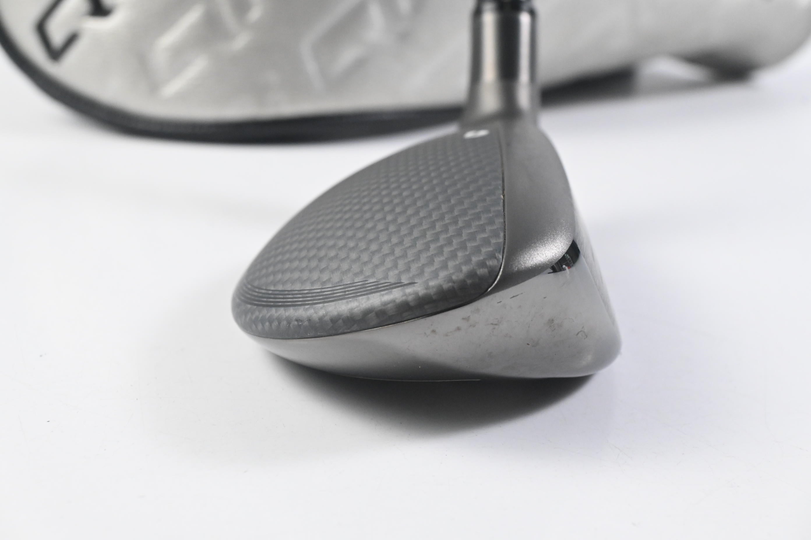 Taylormade Qi35 #4 Hybrid / 22 Degree / X-Flex Kai'li Dark Waves Blue 95 Shaft