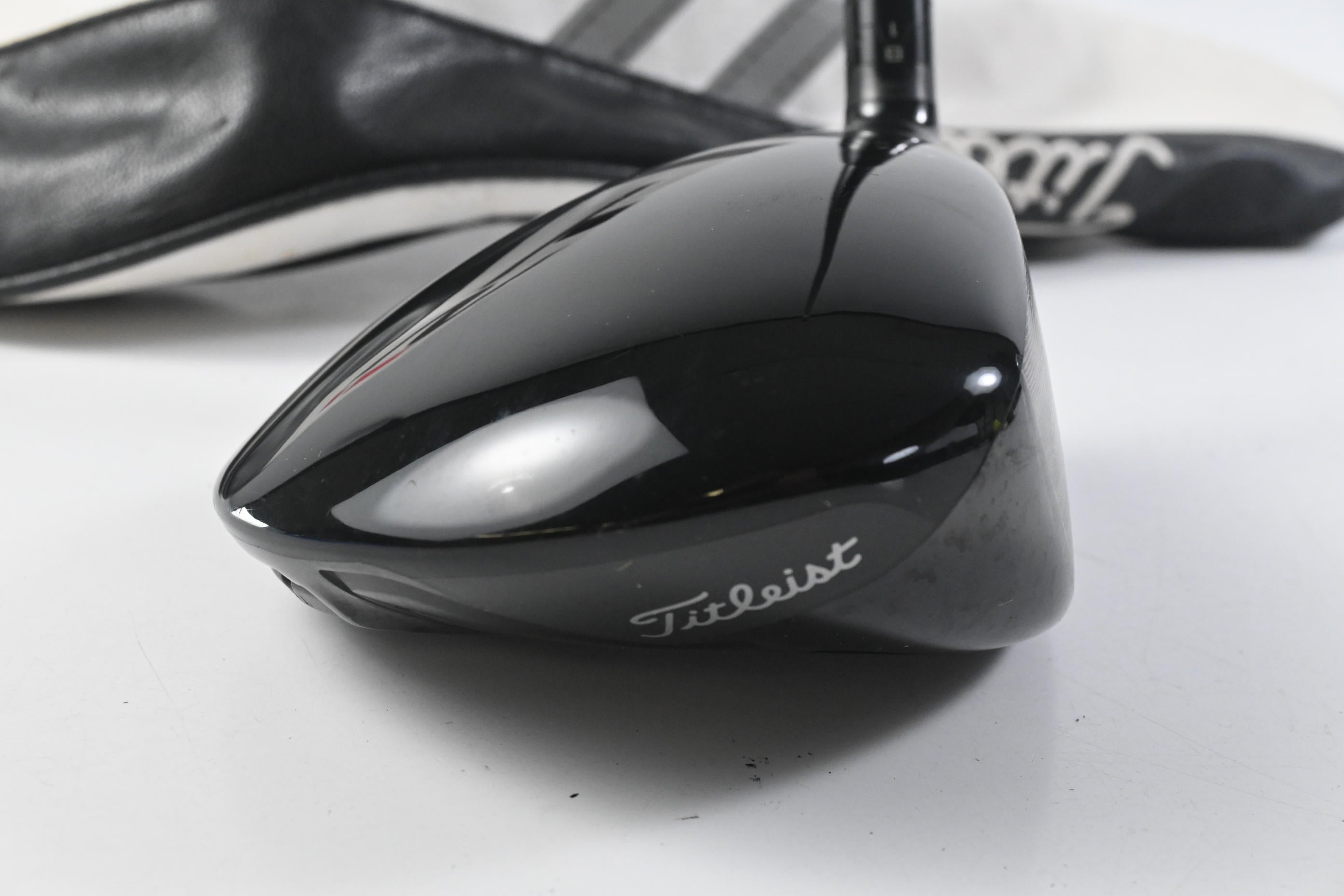 Titleist TSi3 Driver / 10 Degree / Stiff Flex Tensei AV RAW Blue 55 Shaft