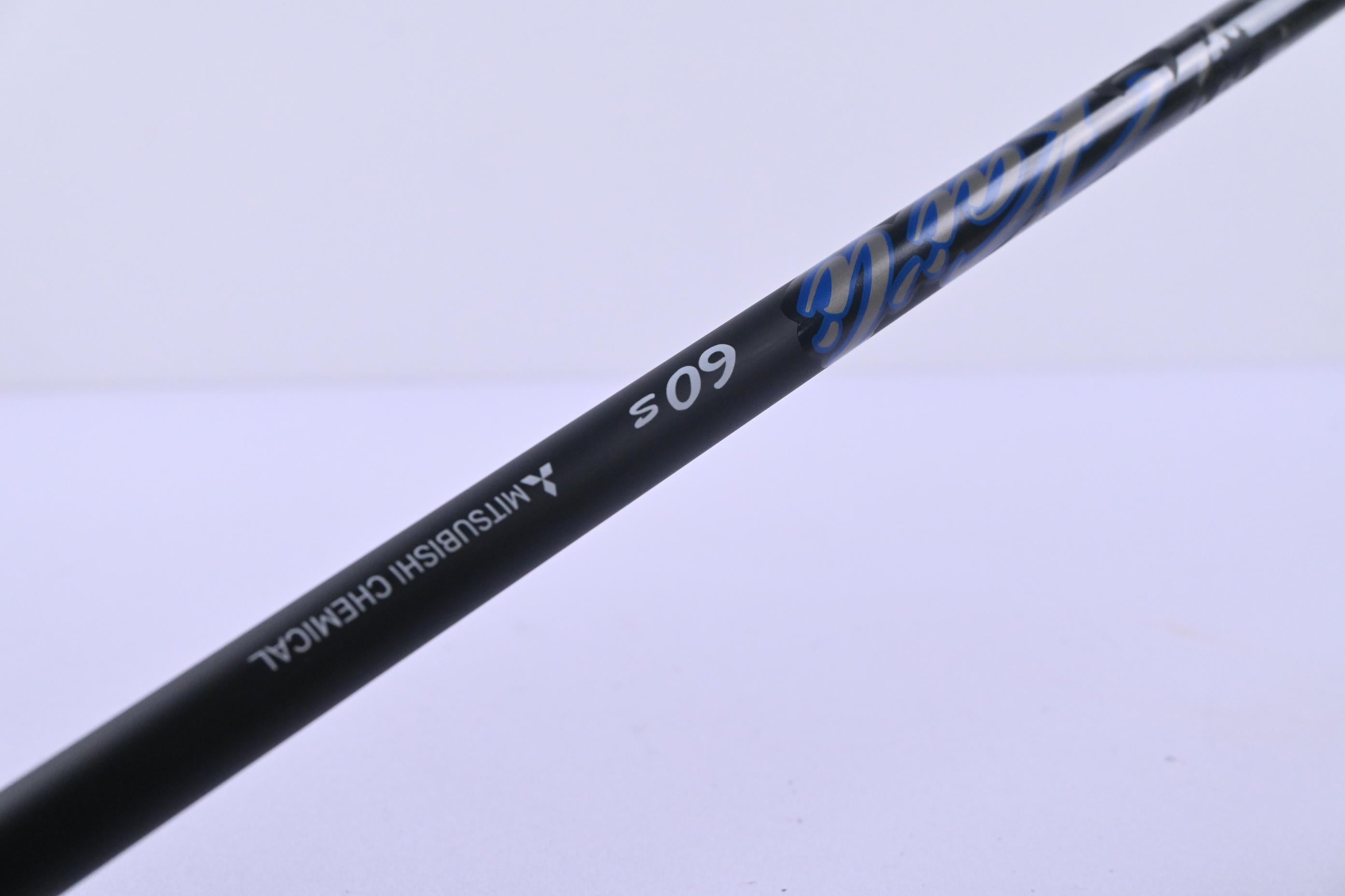 Cobra OPTM LS Driver / 10.5 Degree / Stiff Flex Kai'li Dark Waves White 60 Shaft