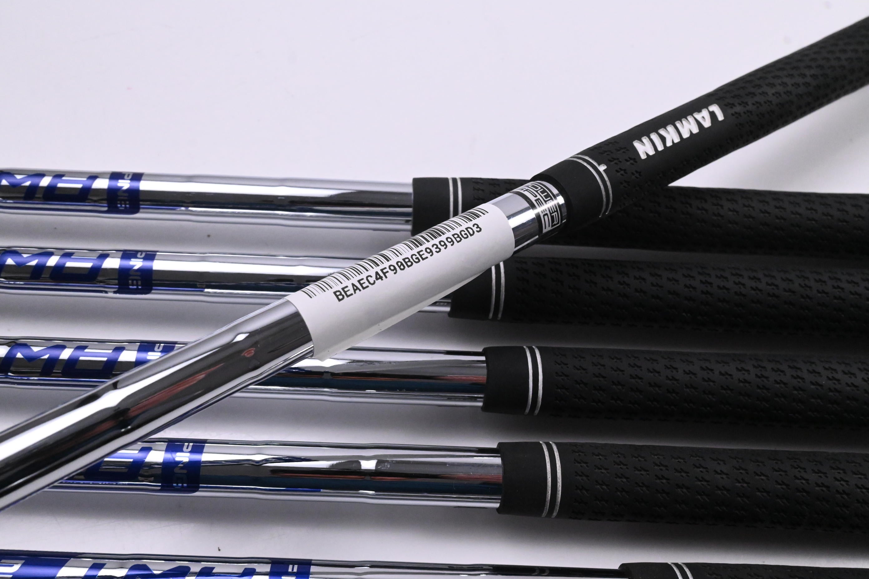 Ping i230 Irons / 5-PW / Red Dot / Regular Flex Ping AWT 2.0 Shafts