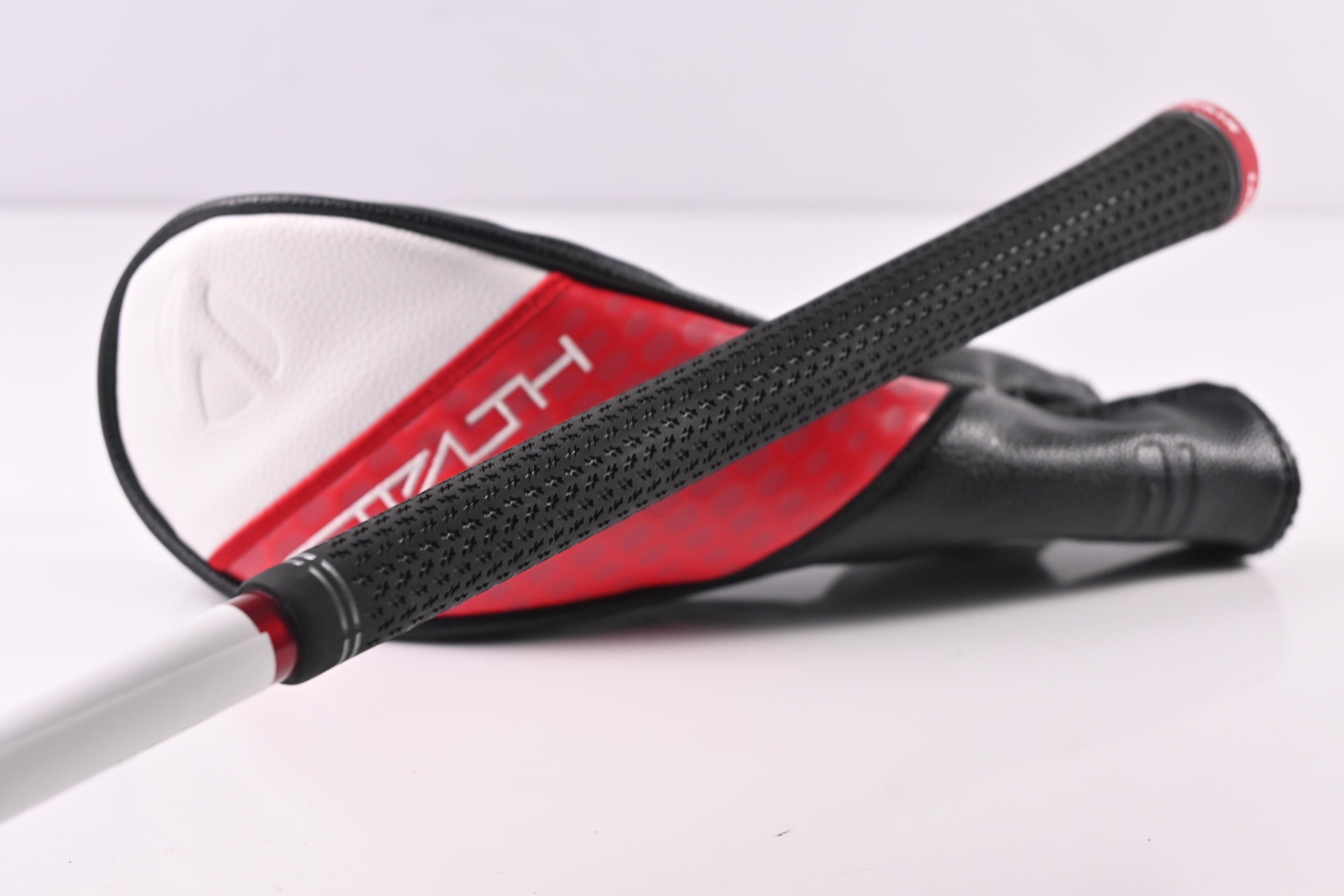 Left Hand Taylormade Stealth 2 #4 Hybrid / 22 Degree / Regular Flex Ventus TR