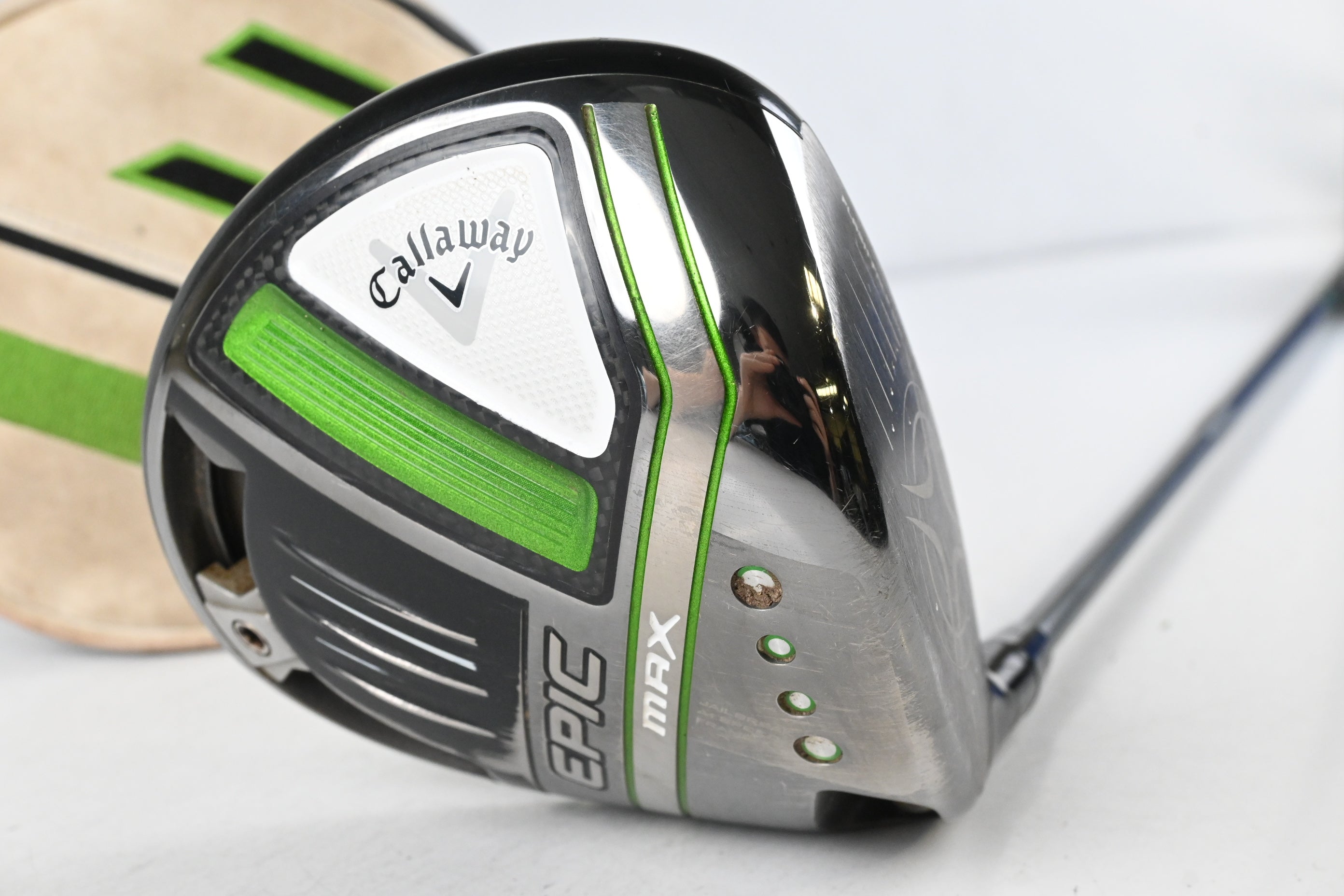 Callaway Epic Max Driver / 10.5 Degree / Regular Flex Hzrdus Smoke IM10 50 Shaft