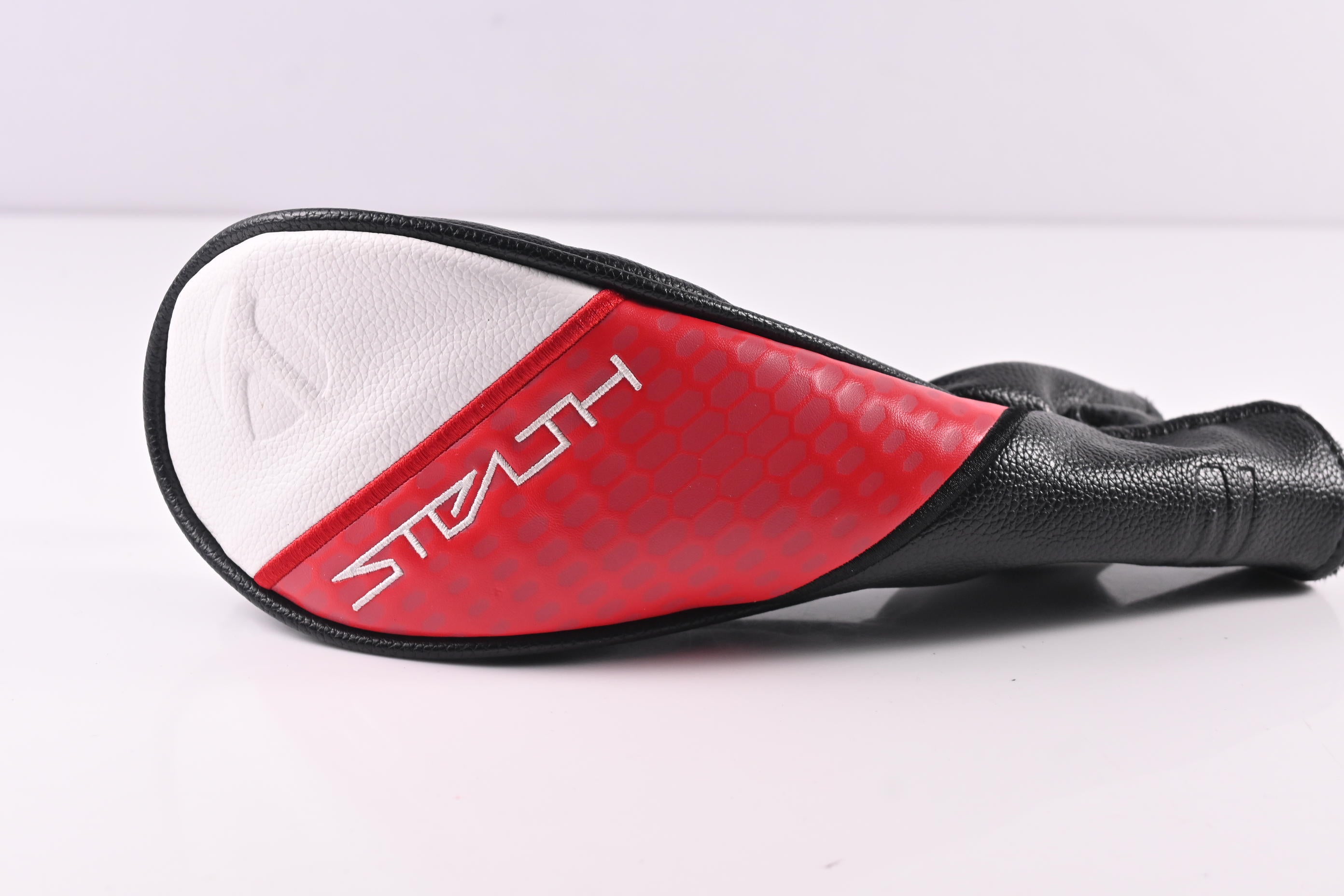 Left Hand Taylormade Stealth 2 #4 Hybrid / 22 Degree / Regular Flex Ventus TR