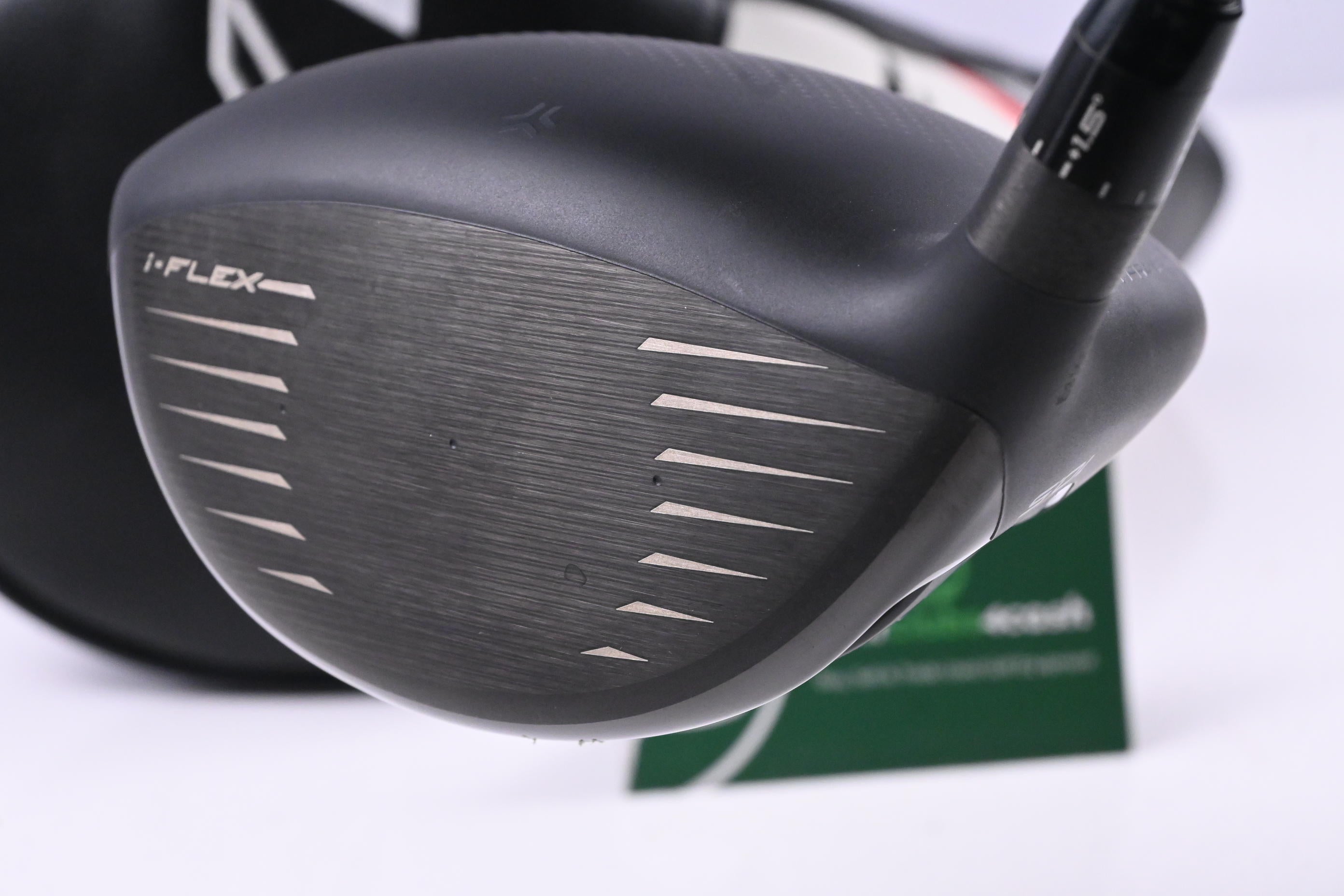 Srixon ZXi Driver / 10.5 Degree / Stiff Flex HZRDUS Black Gen 5 60 Shaft