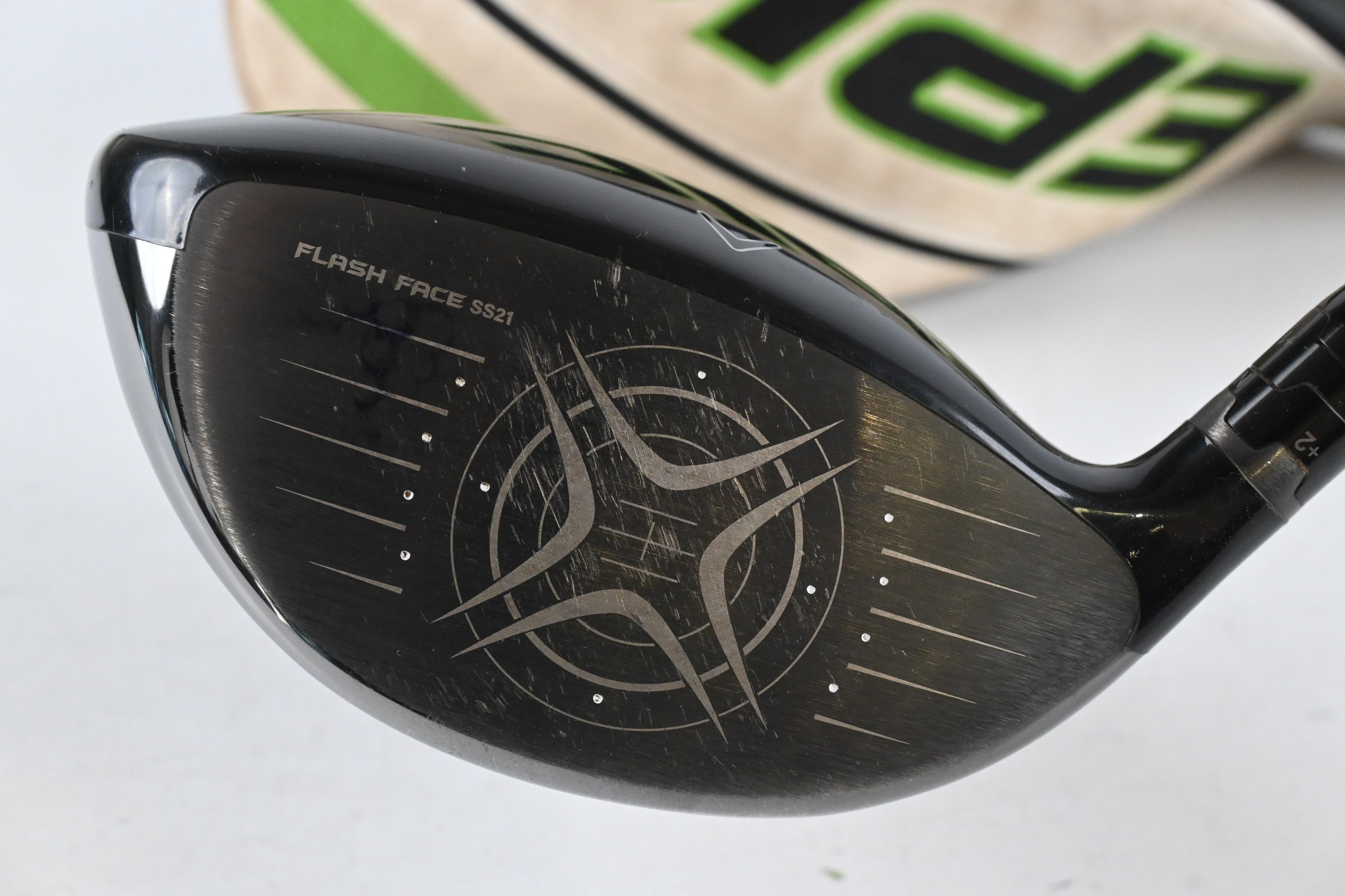 Callaway Epic Max Driver / 10.5 Degree / Regular Flex Hzrdus Smoke IM10 50 Shaft