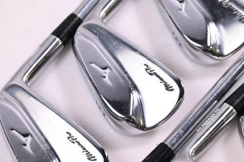 Mizuno Pro 221 Irons / 4-PW / X-Flex Project X L5 125 Shafts