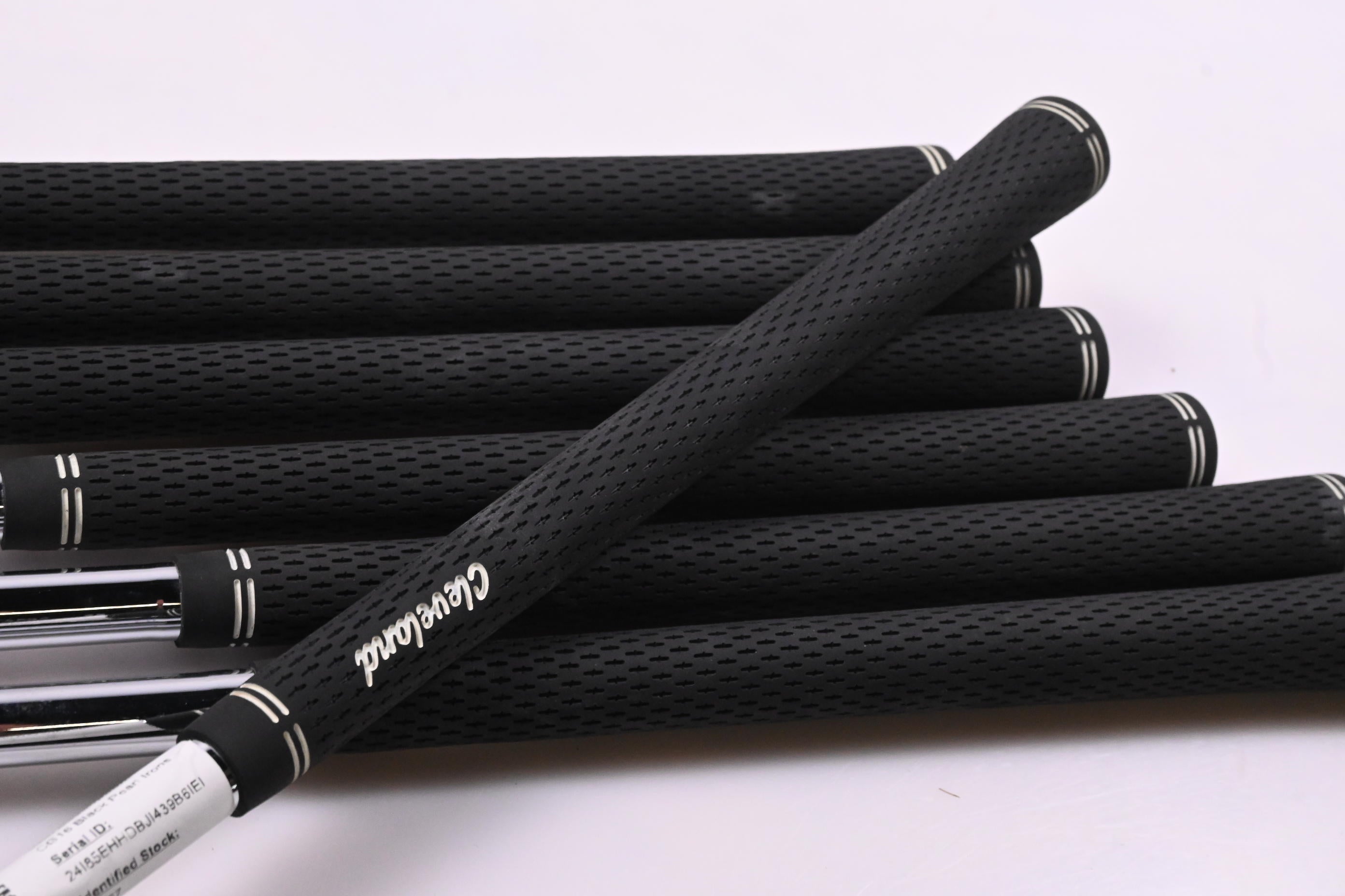 Cleveland CG16 Black Pearl Irons / 4-PW / Regular Flex Traction 85 Shafts