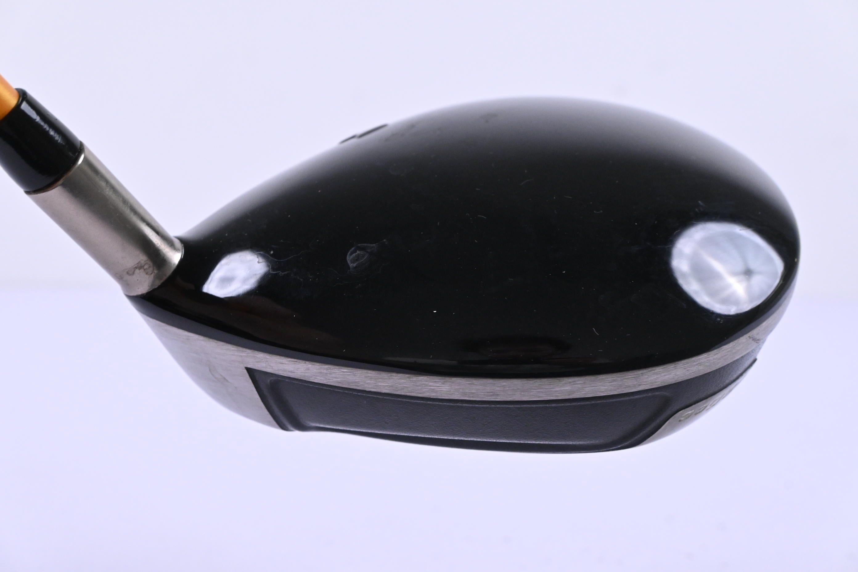 Titleist 907 D2 Driver / 10.5 Degree / Stiff Flex UST ProForce V2 76 Shaft
