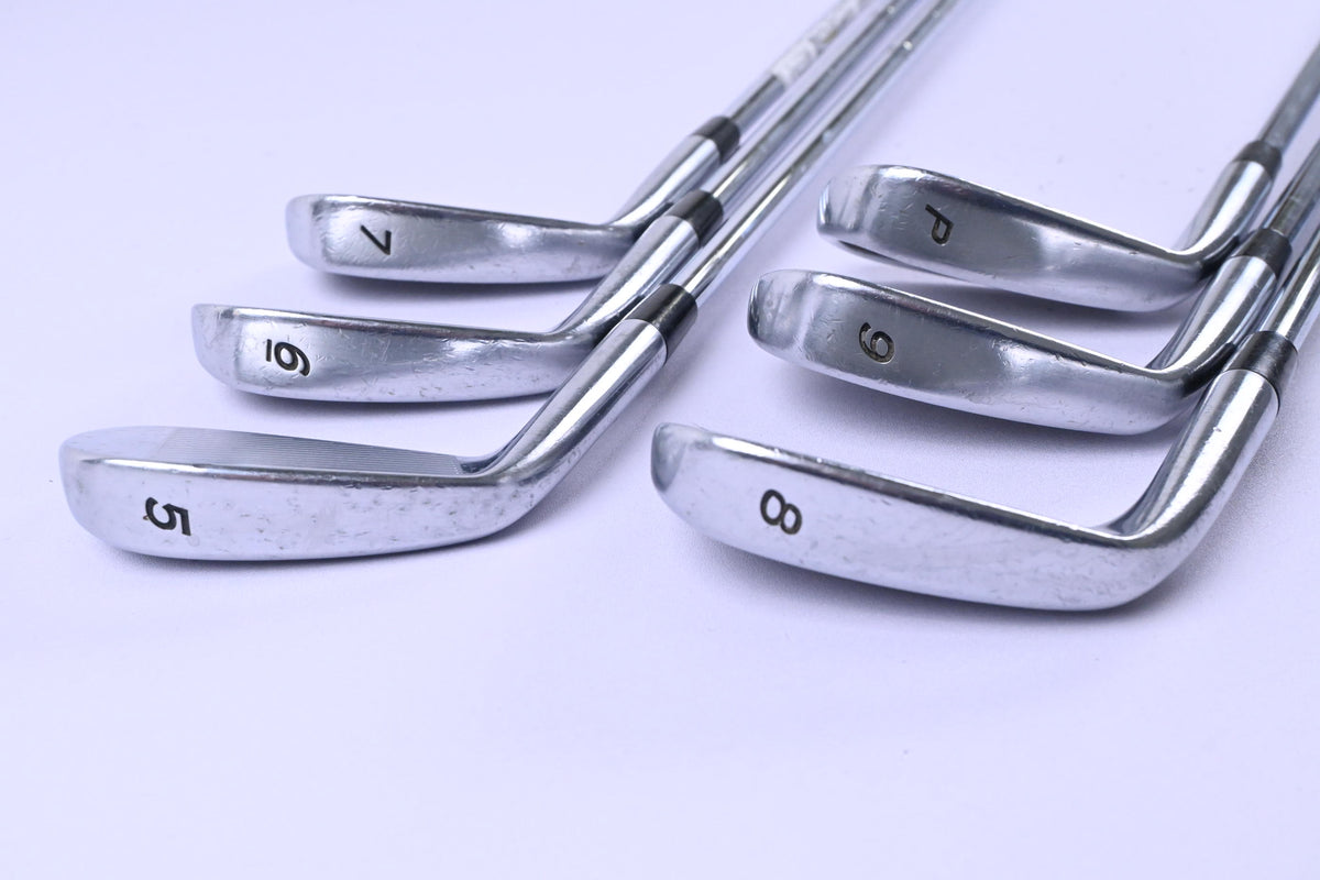Taylormade Tour Preferred MC 2011 Irons / 5-PW / Stiff Flex Dynamic Gold Shafts