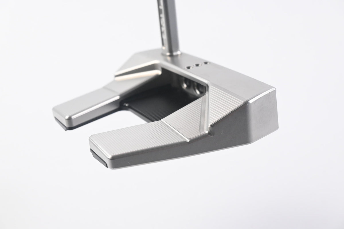 Scotty Cameron 2024 Phantom 5.2 Putter / 34 Inch