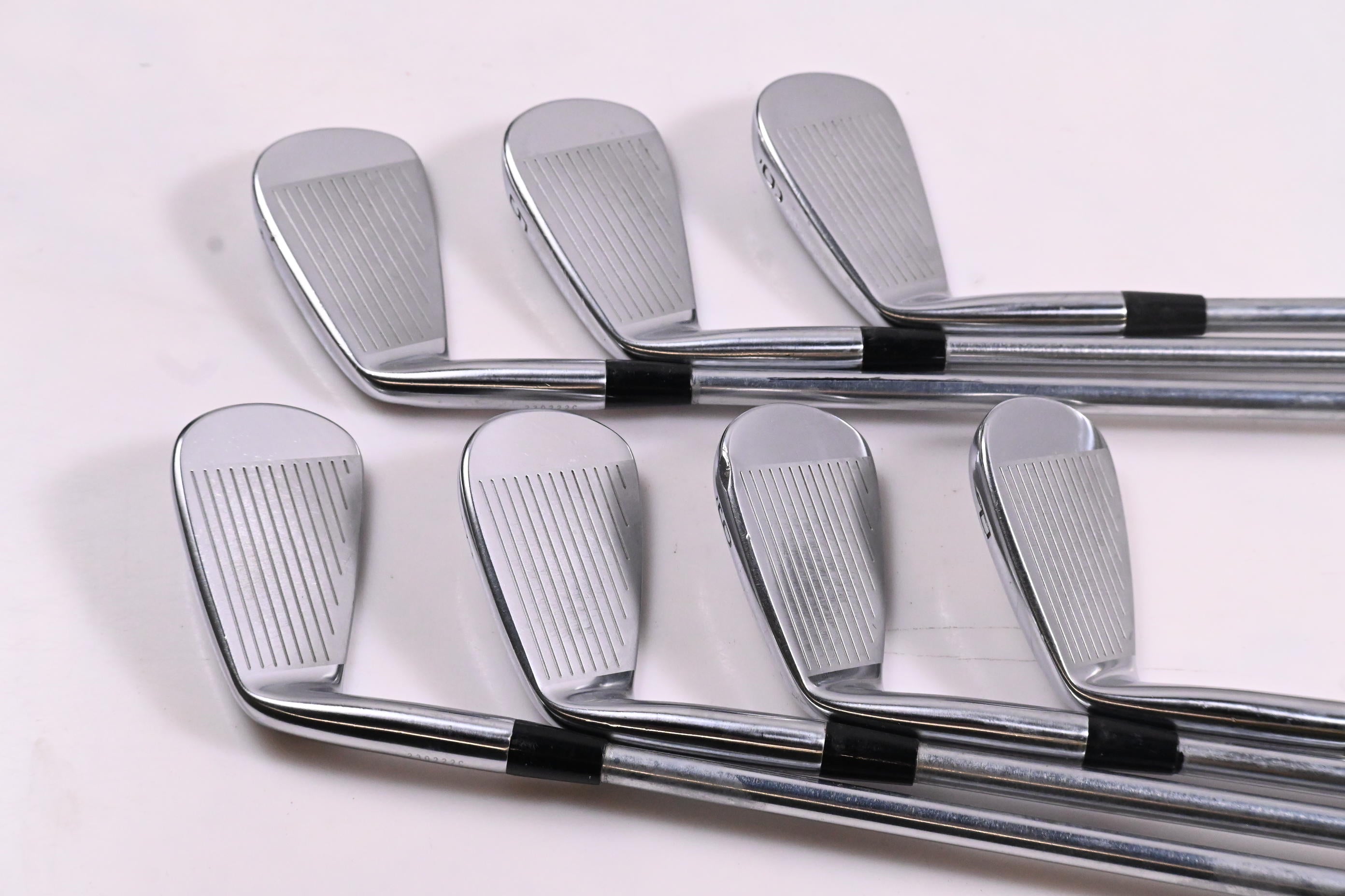 Mizuno Pro 221 Irons / 4-PW / X-Flex Project X L5 125 Shafts