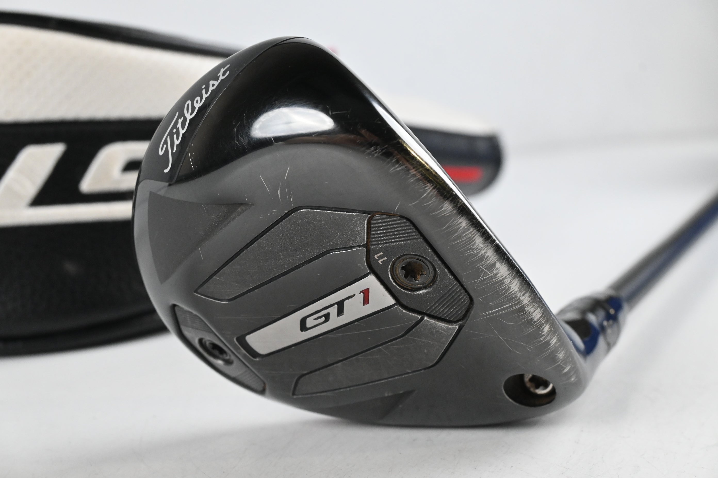 Titleist GT1 #6 Hybrid / 26 Degree / Stiff Flex Hzrdus Gen 5 Black 80 Shaft